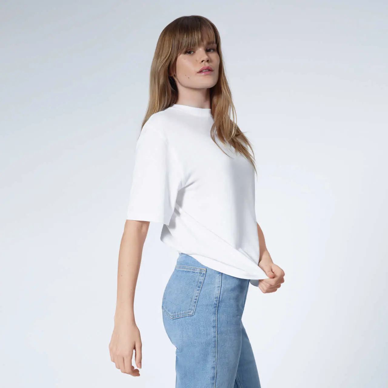 Heavyweight Boxy Women's Organic T-Shirt - Image 3