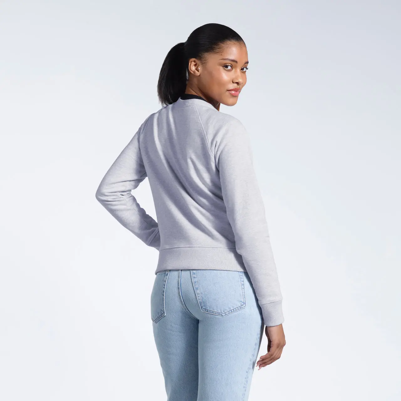Heavyweight Organic Logo Sweatshirt - Image 18