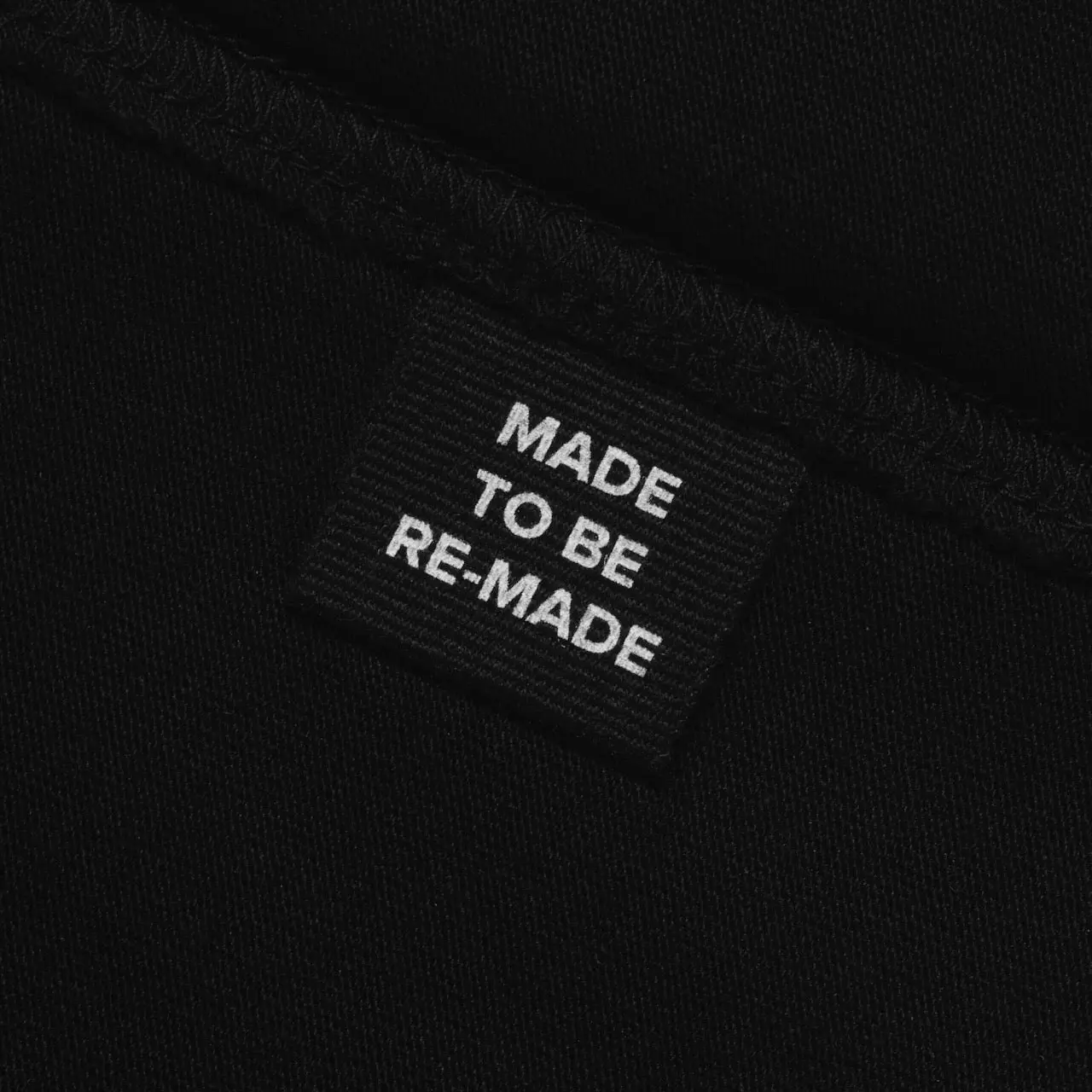 Heavyweight Organic Logo Sweatshirt - Image 3