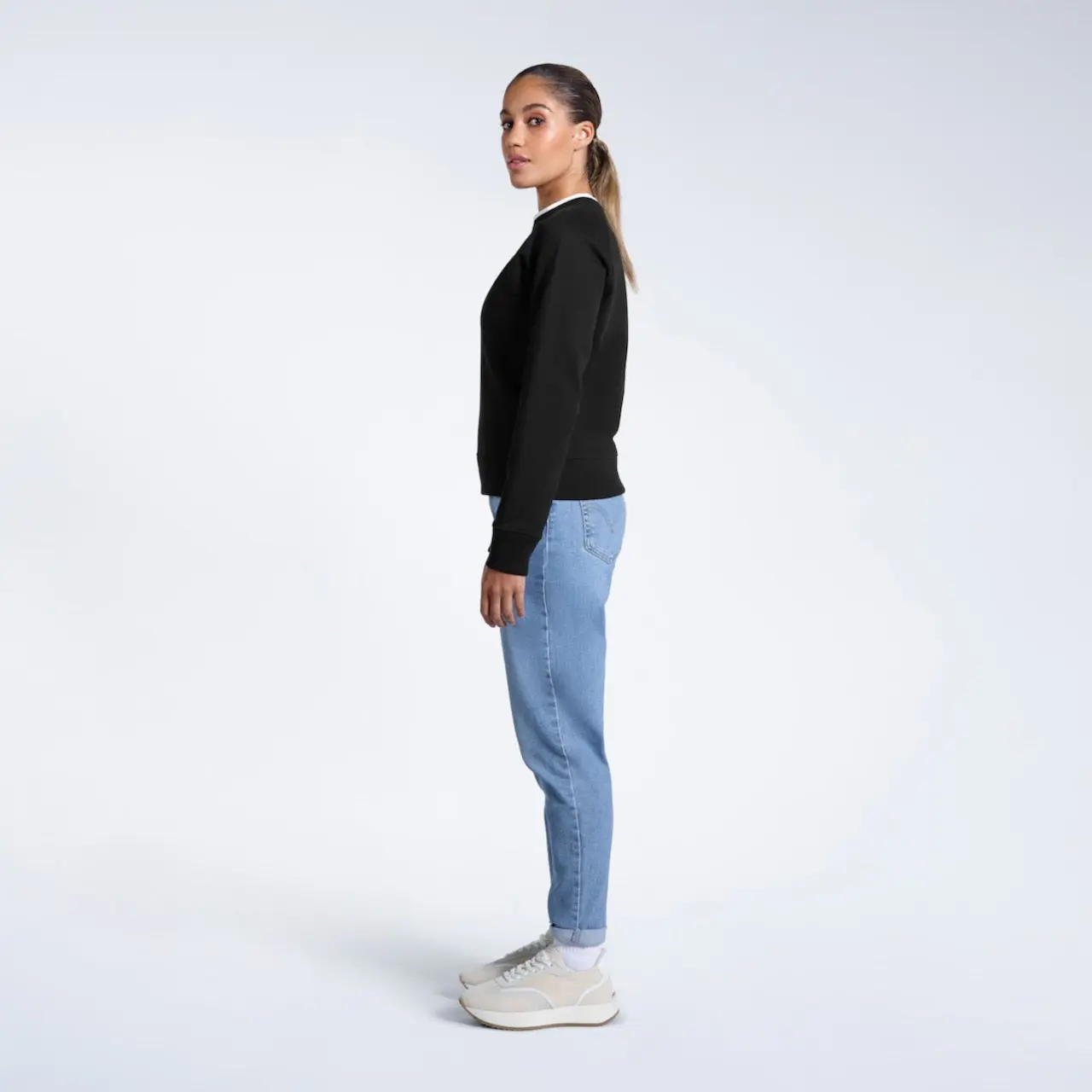 Heavyweight Organic Logo Sweatshirt - Image 8