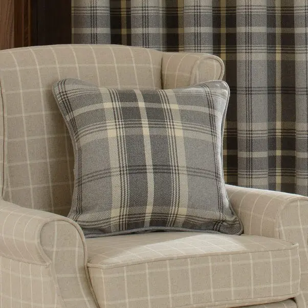 Highland Check Pencil Pleat Curtains - Image 4
