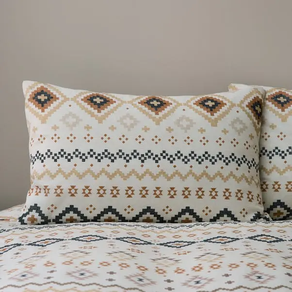 Jabari Aztec 144 Thread Count Reversible Duvet Cover & Pillowcase Set - Image 2