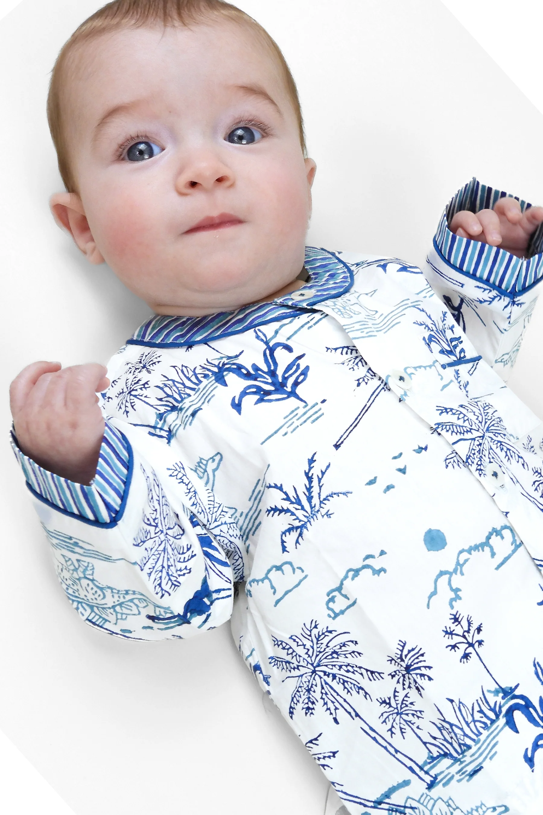 jurassic landscape - organic cotton baby pyjama set - Image 3
