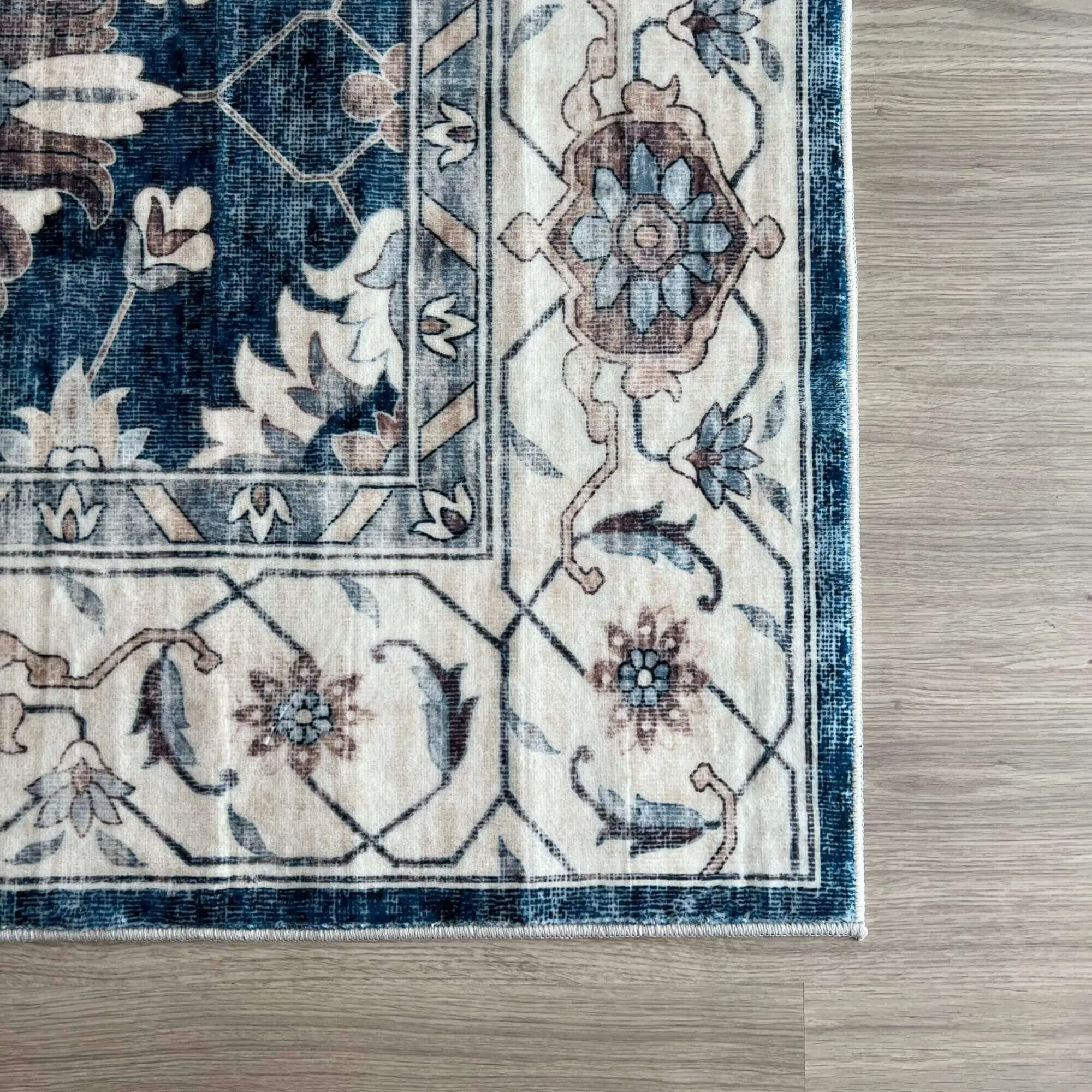 Jurdar Vintage Washable Rug - Image 2