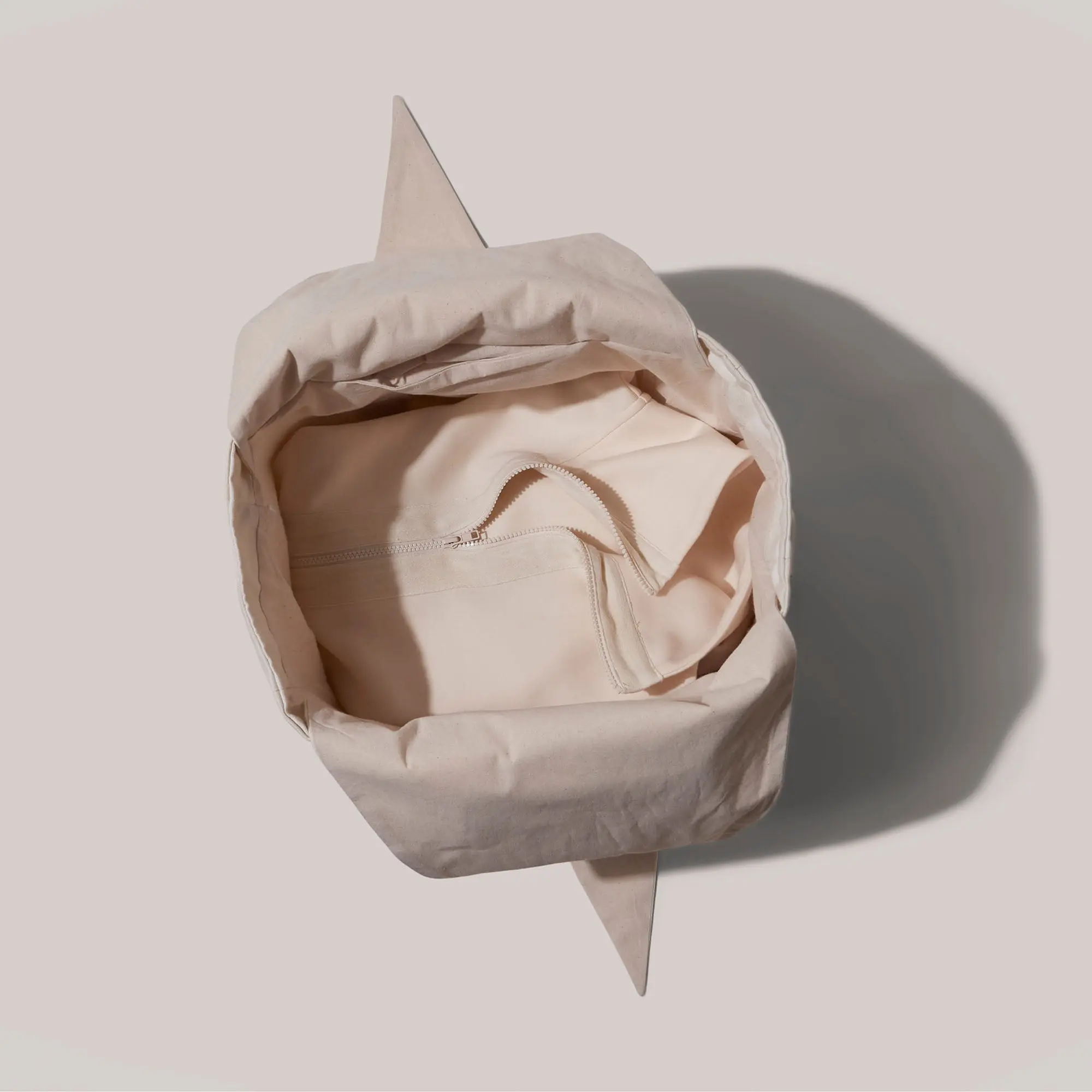 Kit Bag Cream - Image 4