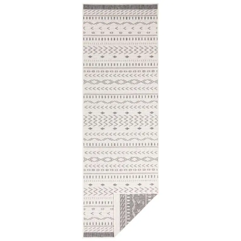 Kuba Reversible Indoor-Outdoor Rug - Image 7