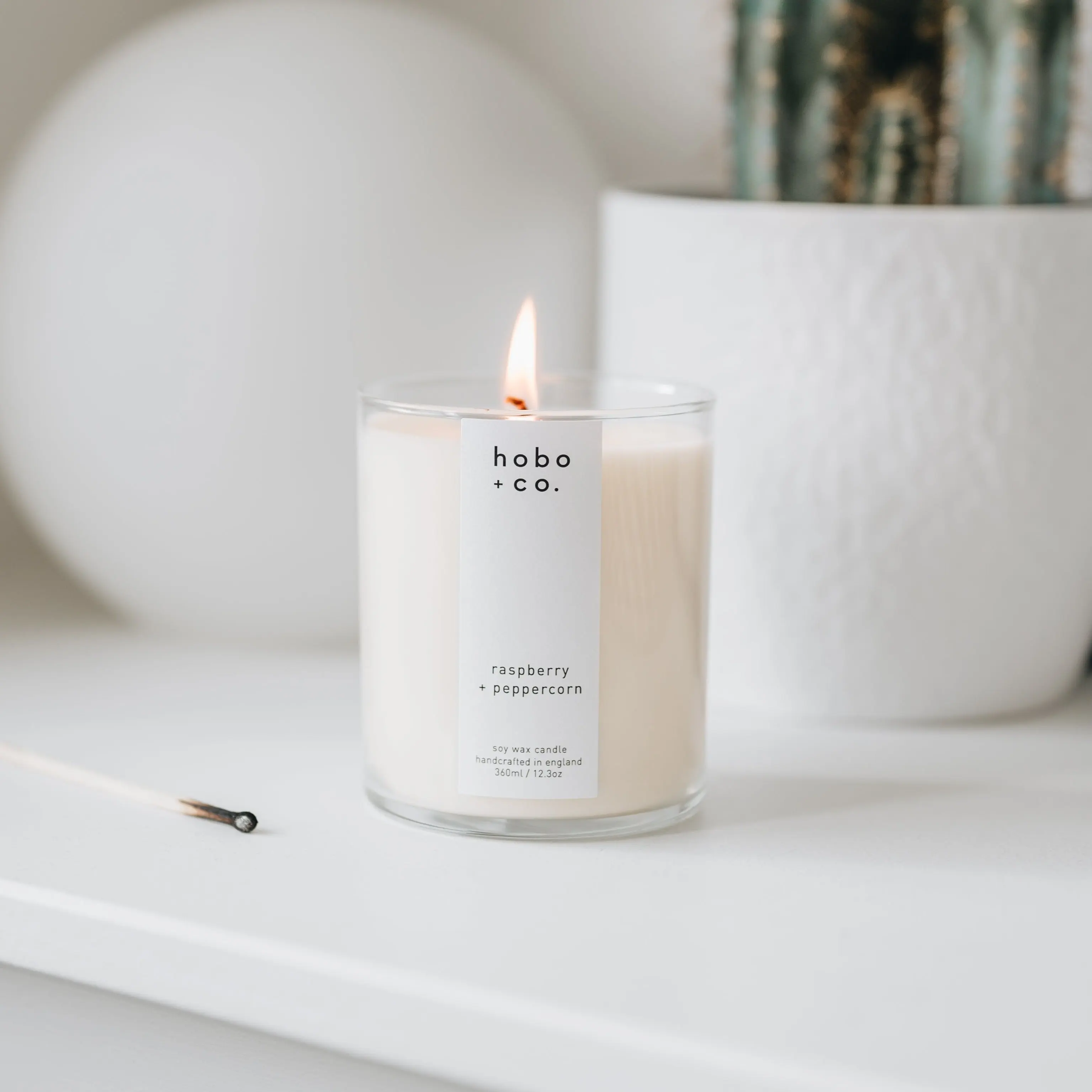 Large Raspberry and Peppercorn Candle - Image 2