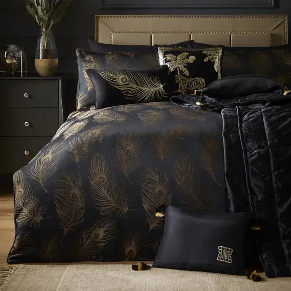 Laurence Llewelyn-Bowen Dandy Gold Duvet Cover and Pillowcase Set