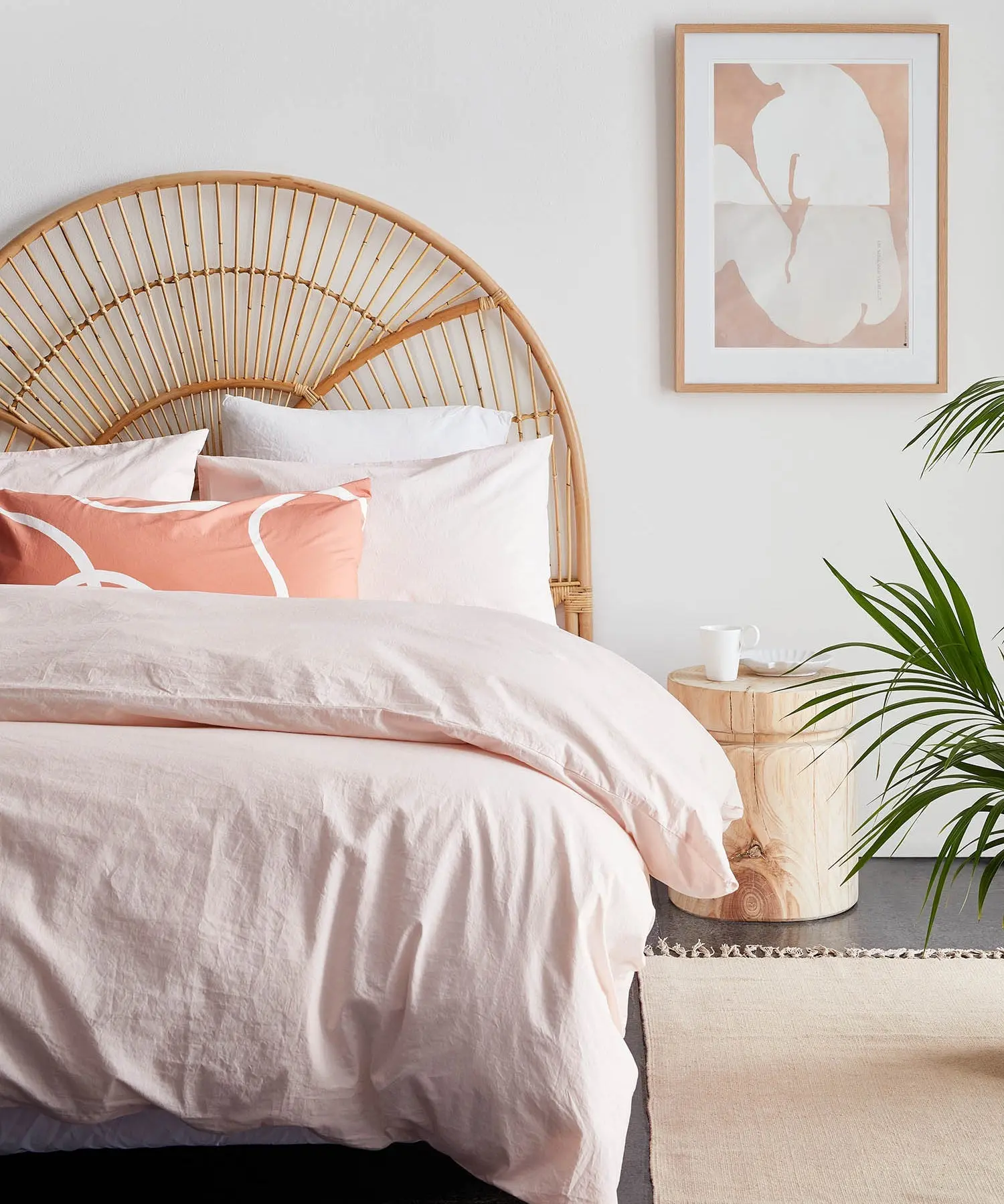 Light Pink Organic Cotton Fitted Sheet - Image 3
