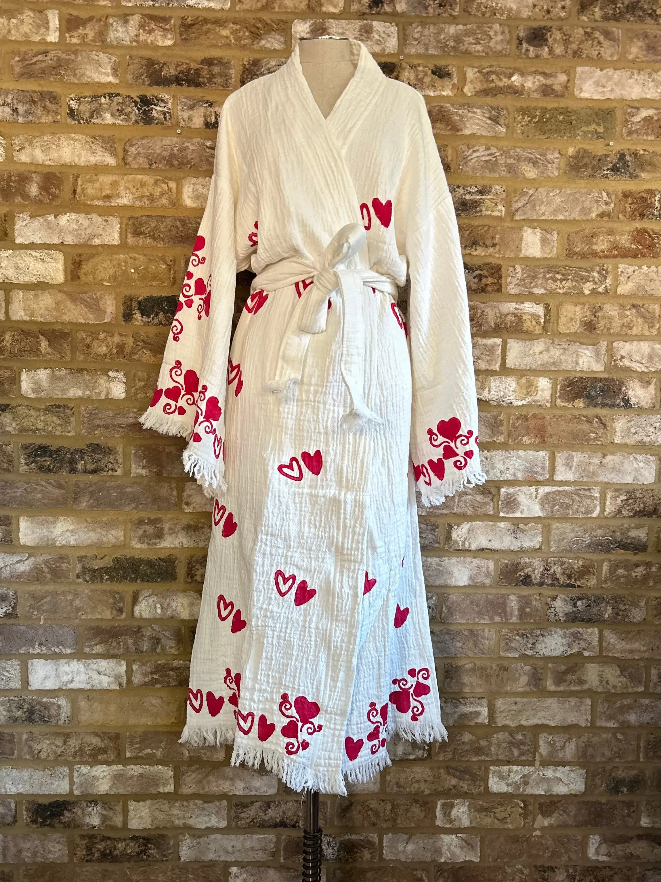 Long Cotton Robe: White with Hearts - Image 4