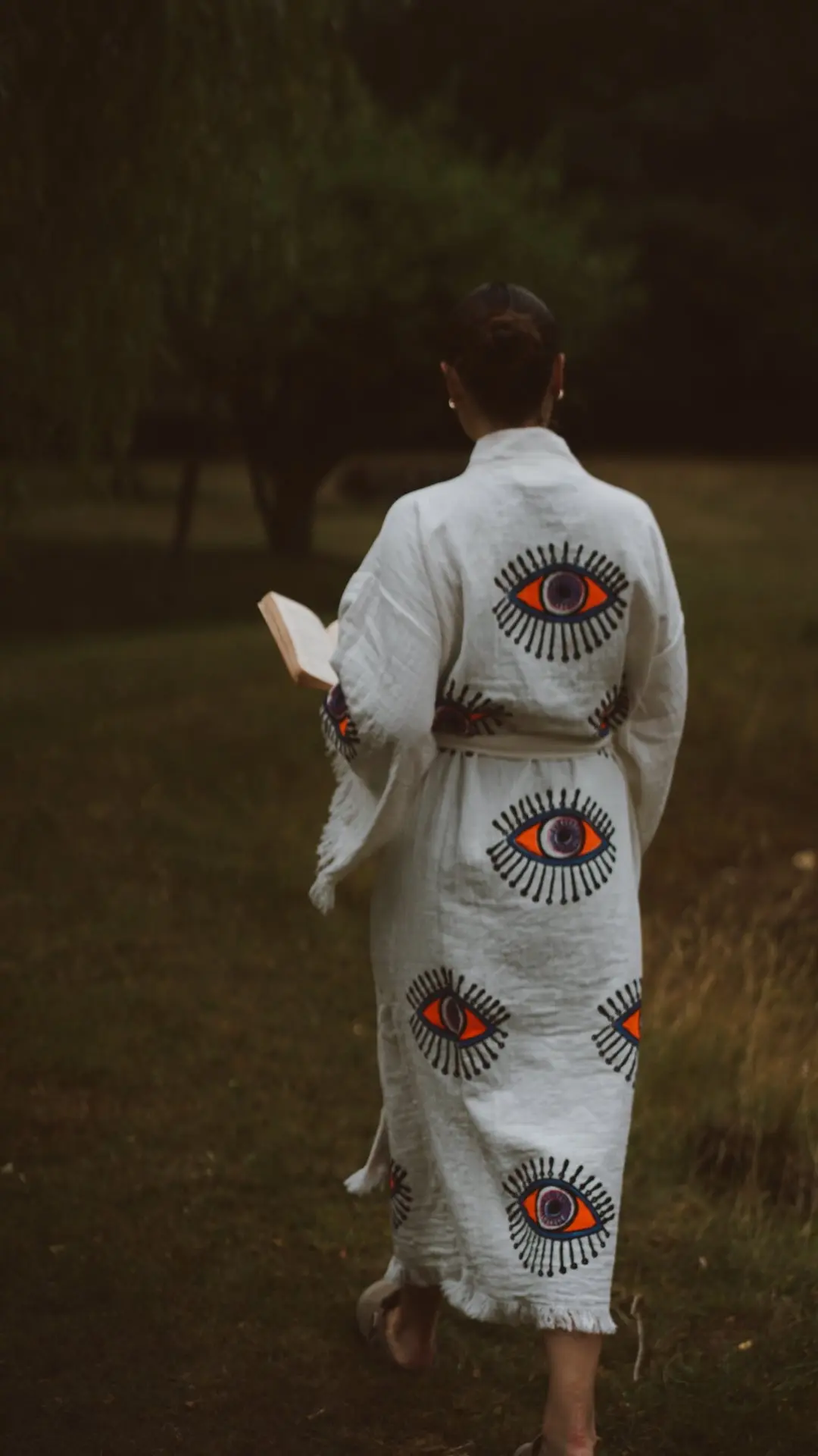 Long Cotton Robe: White with Orange Eye - Image 2