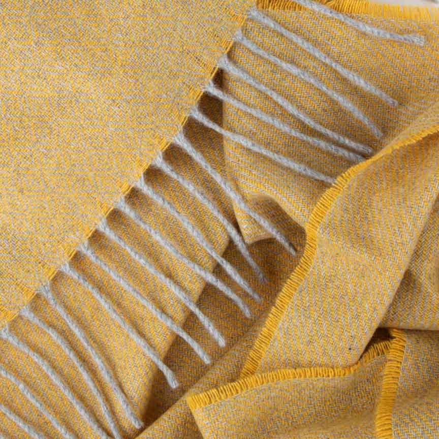 Bergamot Love Stories - 100% Cashmere Scarf - Image 5