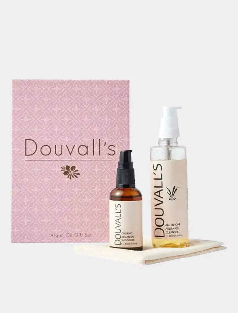 Luxury Argan Gift Set containing 150ml argan cleanser and 50ml organic first cold pressed argan oil