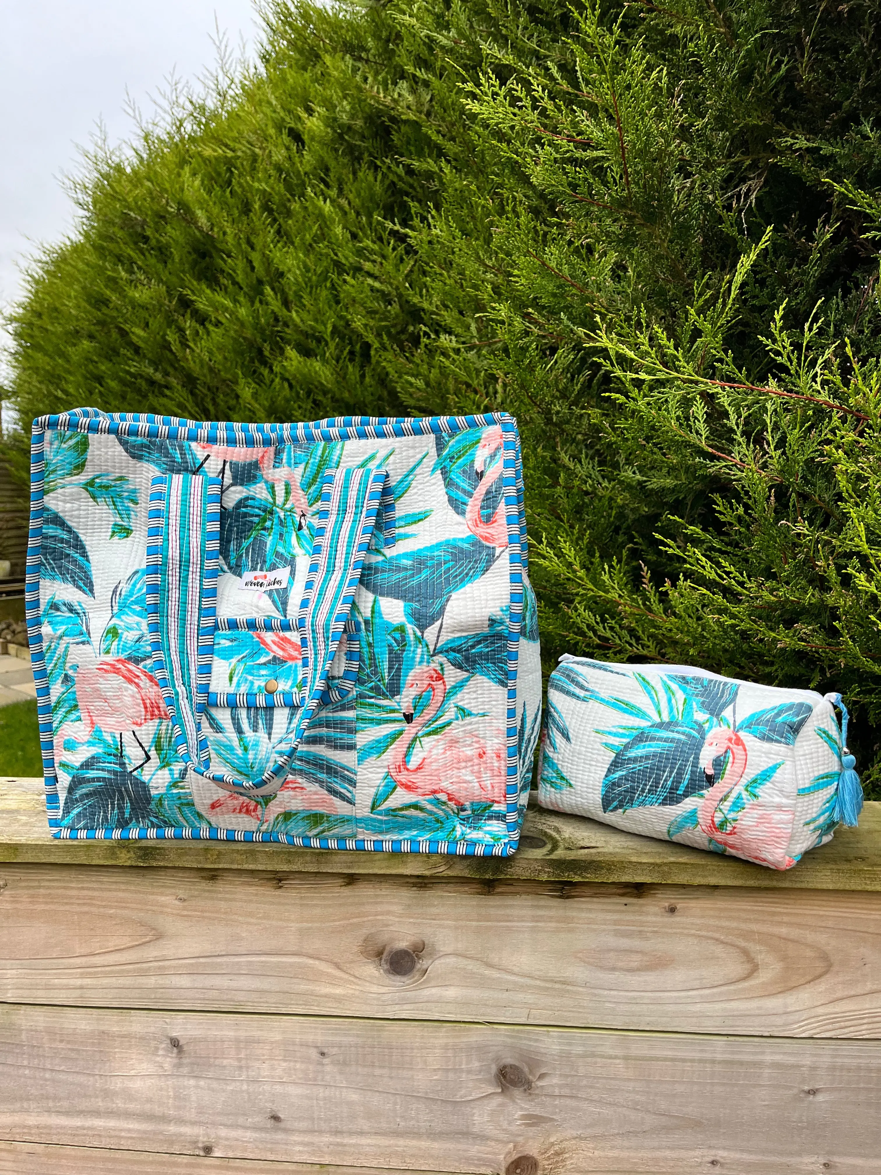 Maanya Flamingo Travel Make Up Bag - Image 3