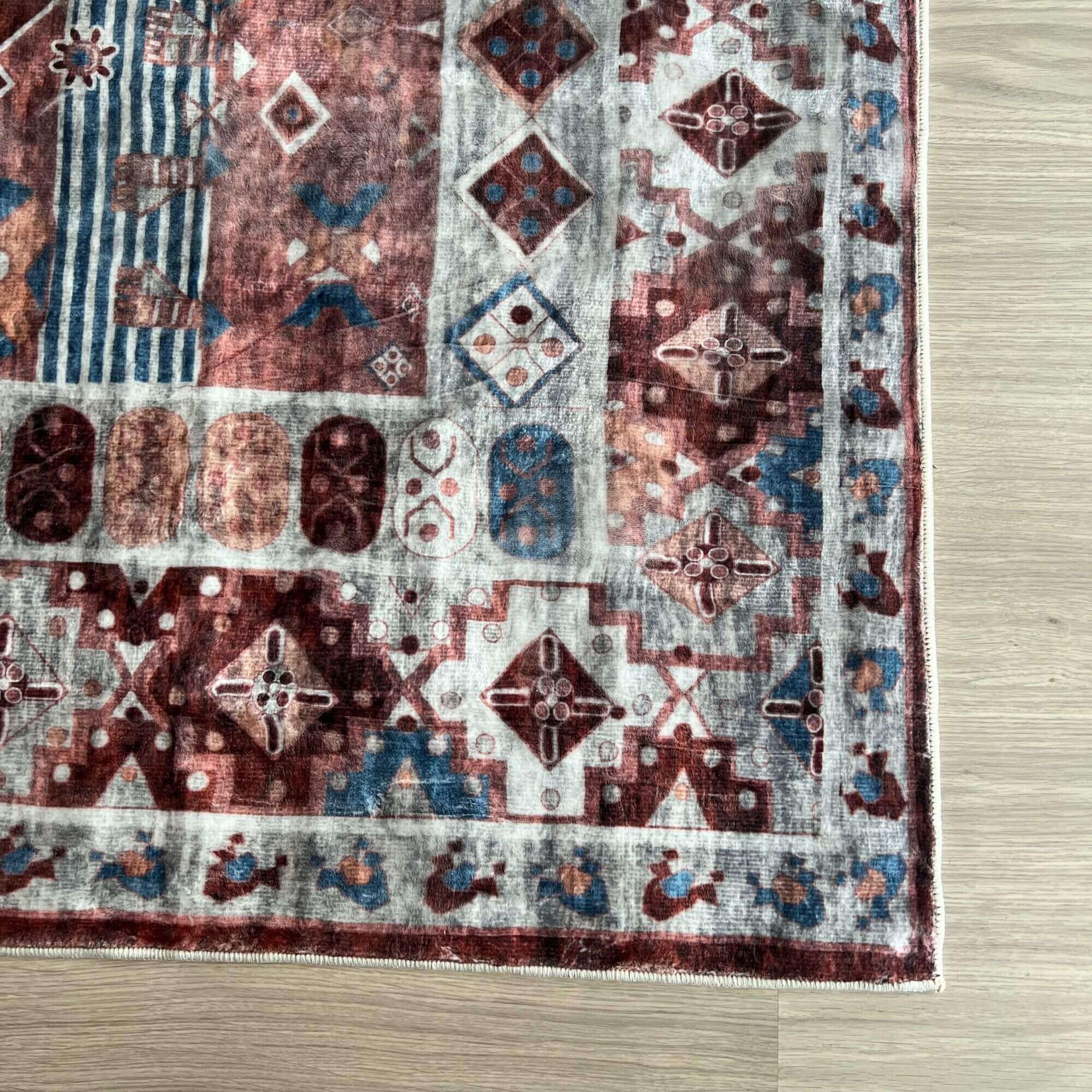 Madar Vintage Washable Rug - Image 2