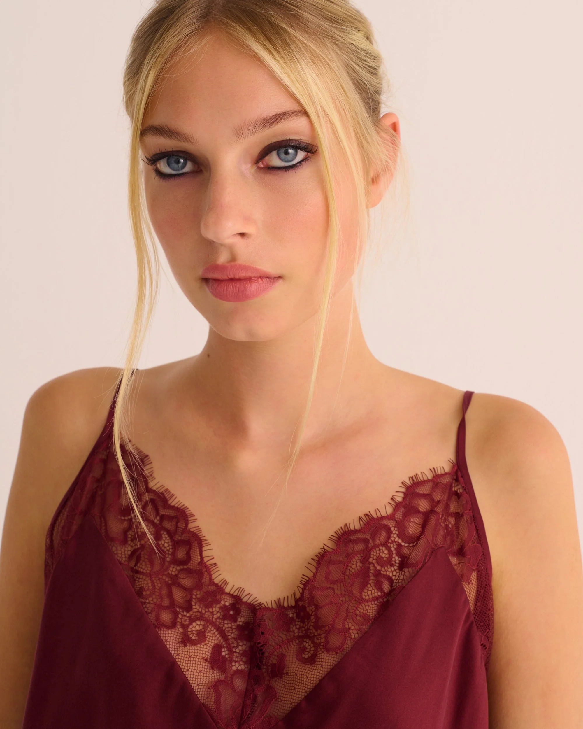 Merlot Washable Organic Stretch Silk Camisole and Shorts Set - Image 2