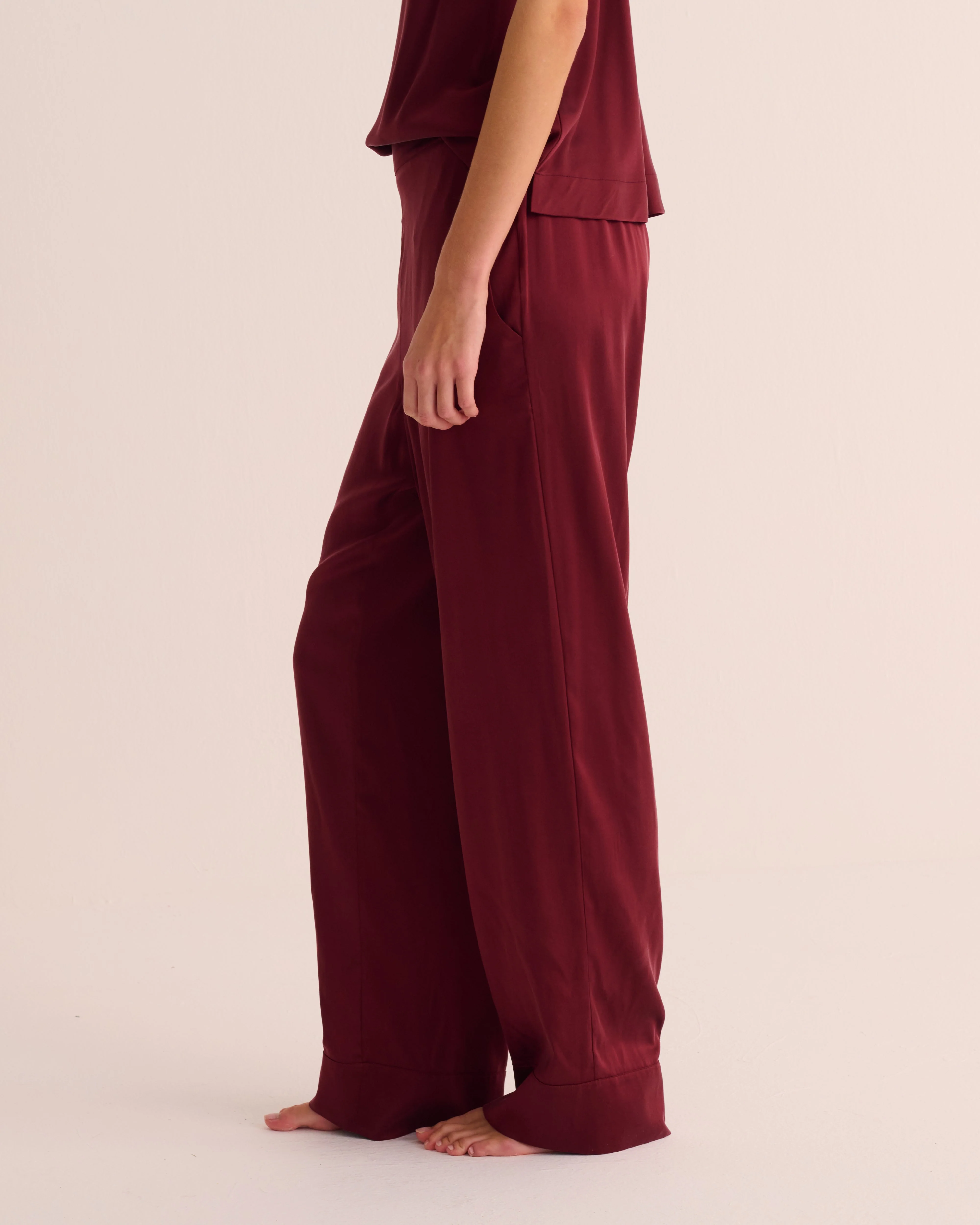 Merlot Washable Organic Stretch Silk Retro Shirt and Bottoms Set - Image 4