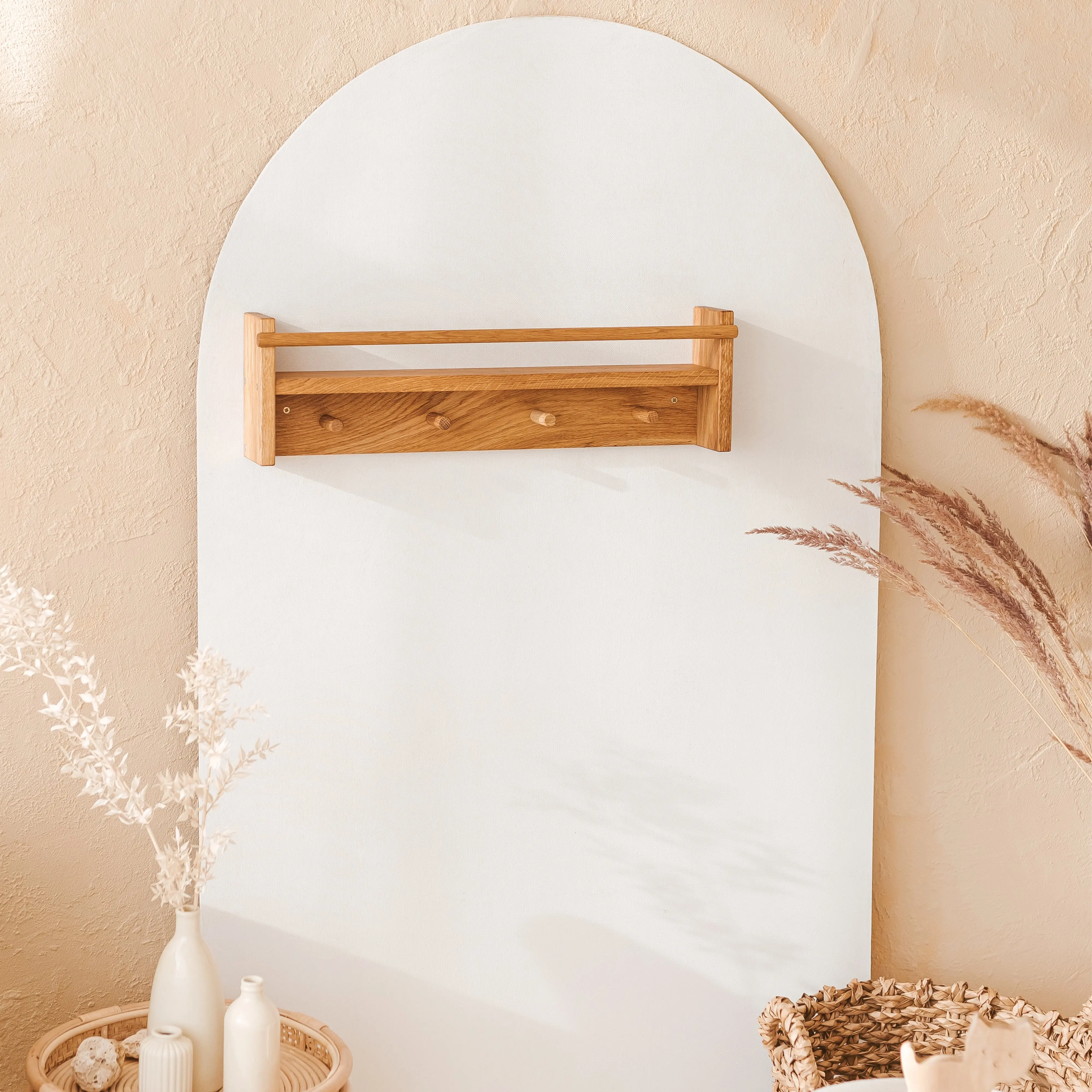 Floating Kids Bookshelf with Coat Hooks Made of Solid Oak - Image 3