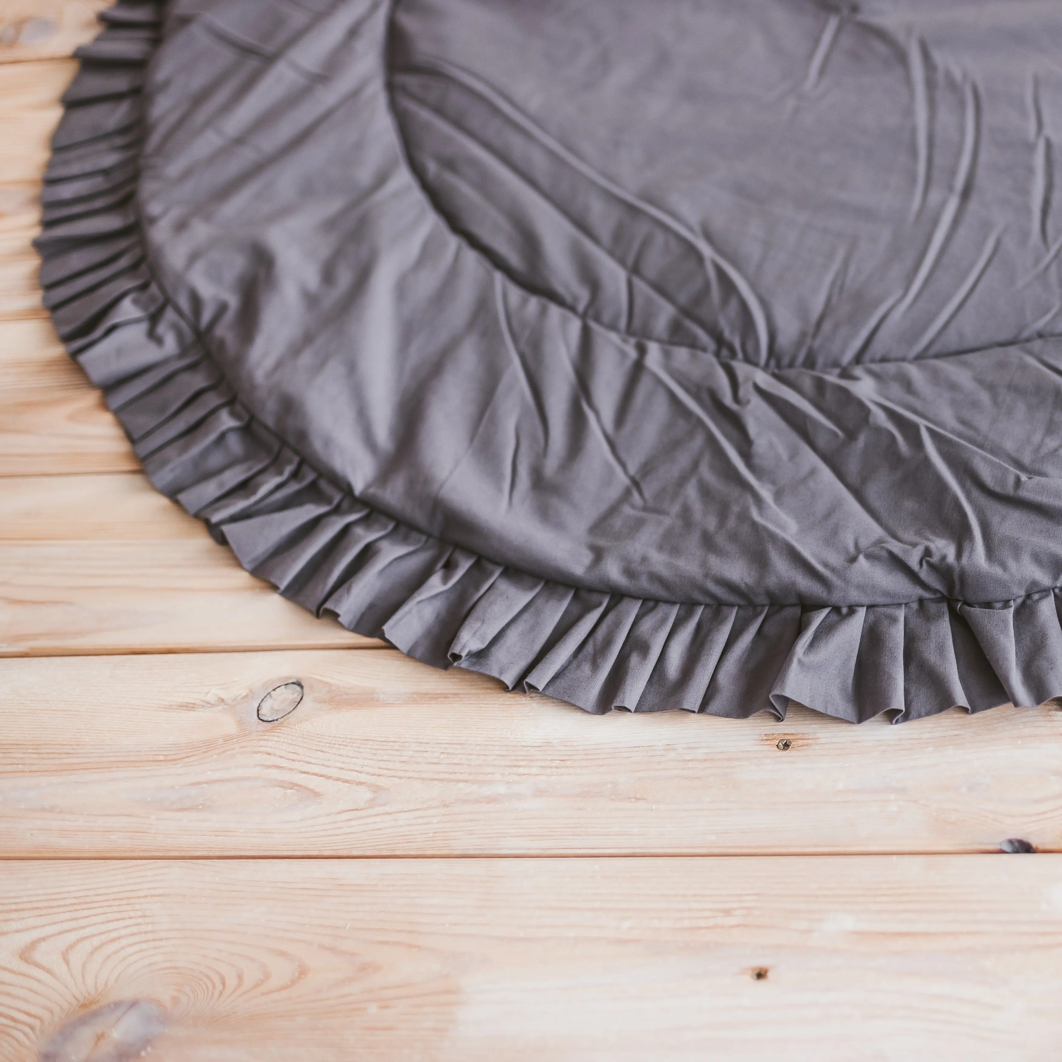 Grey Kids Playmat with Ruffled Border - Image 2