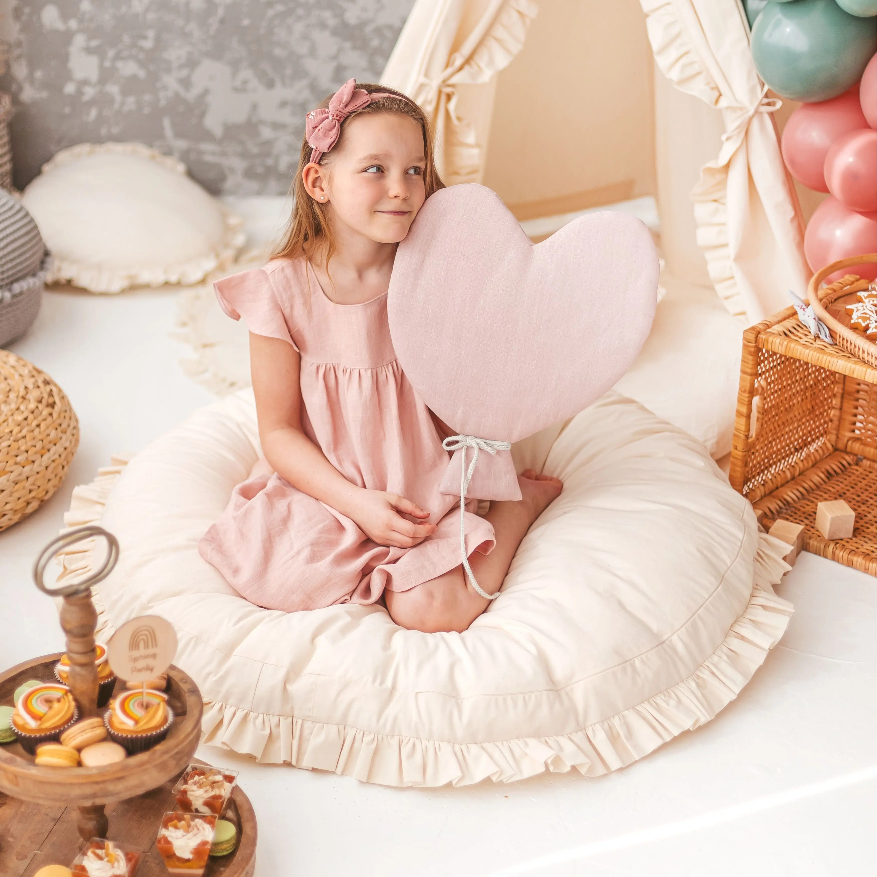 Large Floor Cushion with Ruffled Edges