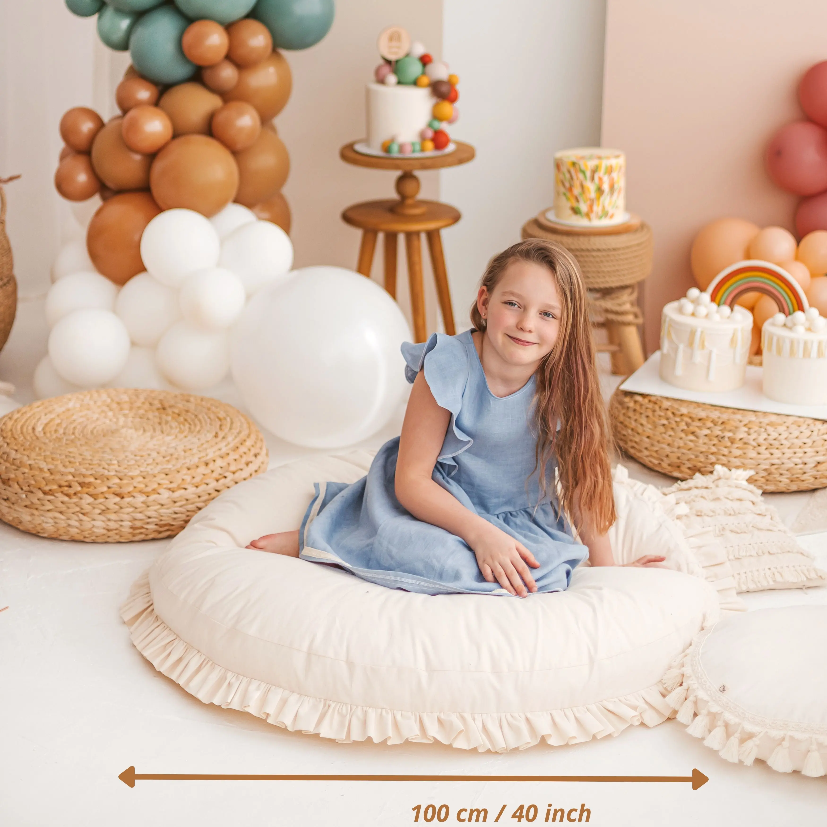 Large Floor Cushion with Ruffled Edges - Image 2