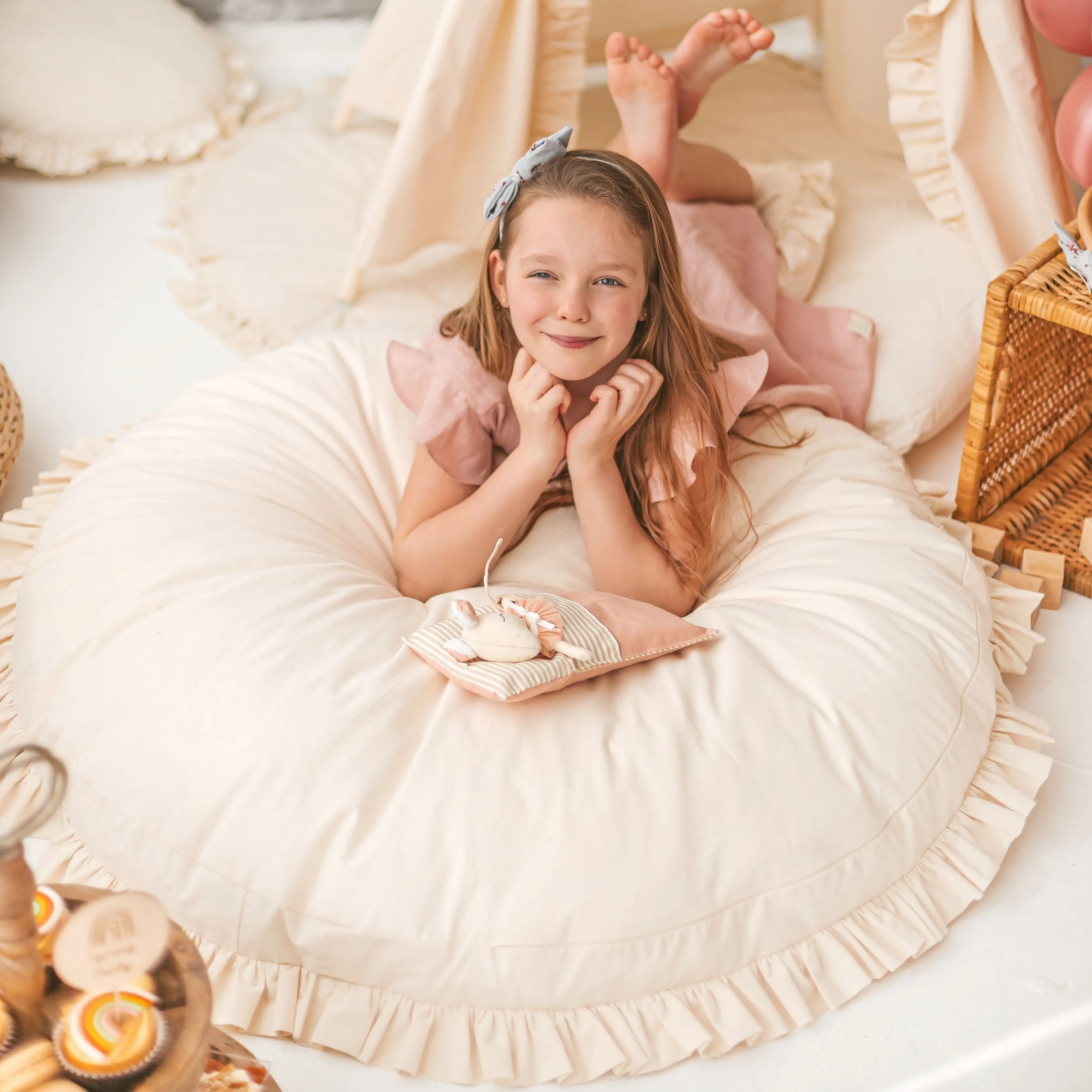 Large Floor Cushion with Ruffled Edges - Image 3