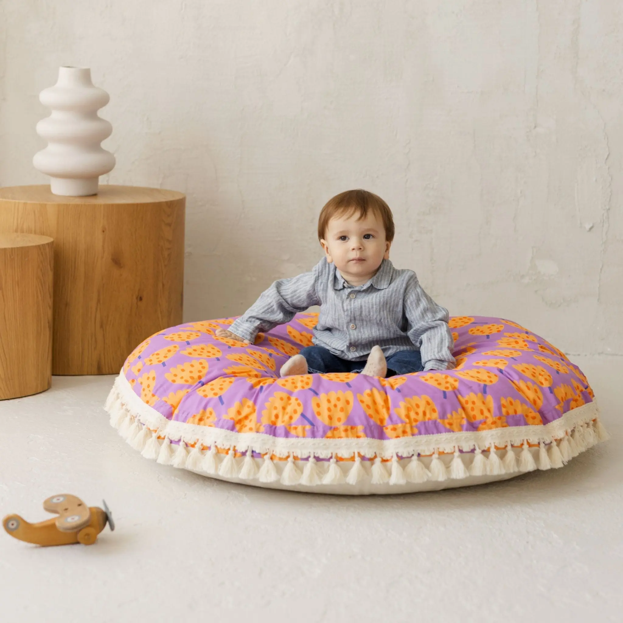 Large Kids Floor Cushion in Vibrant Tulip Pattern - Image 3