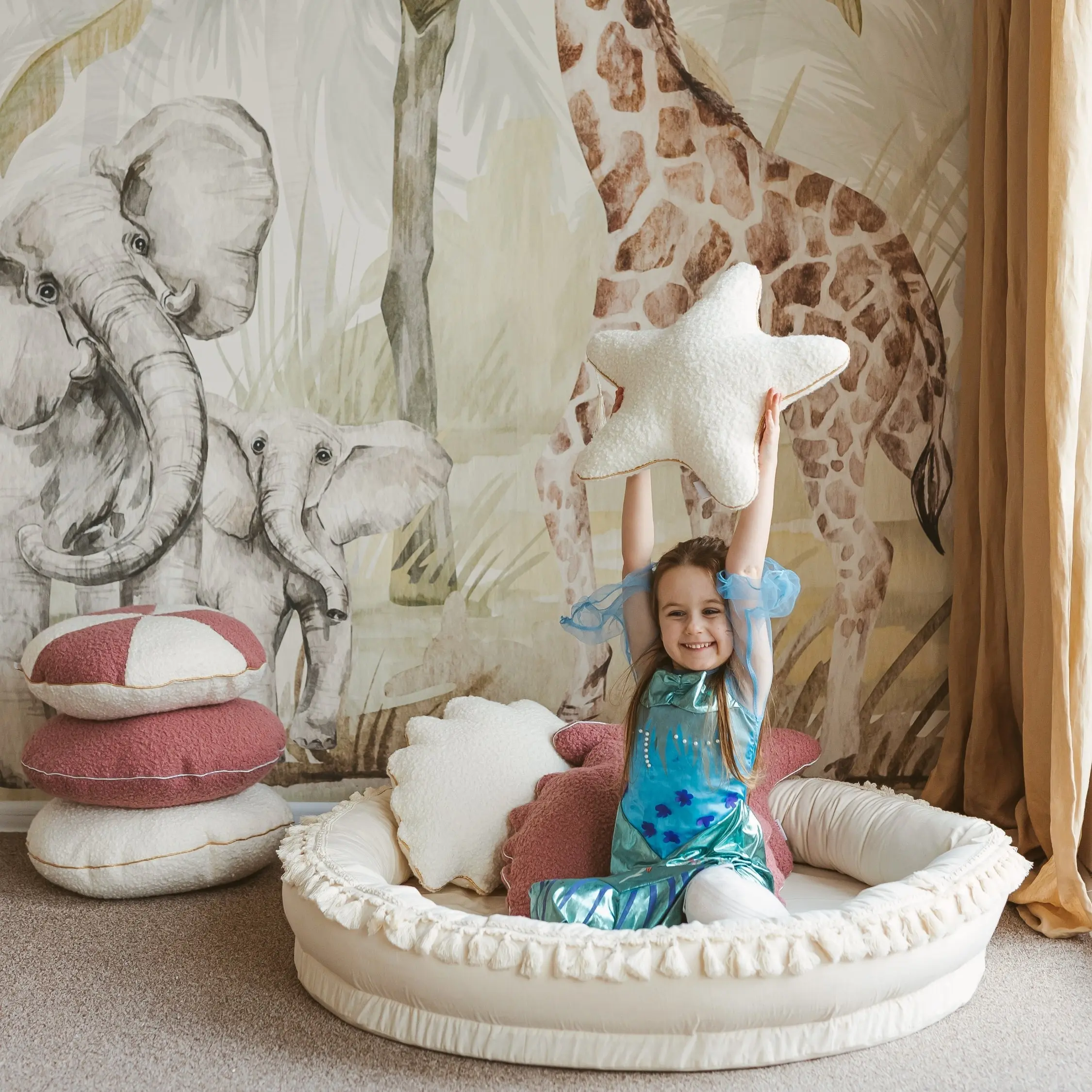 Large Round Nest Play Mat & Kids Lounger in Ecru - Image 3