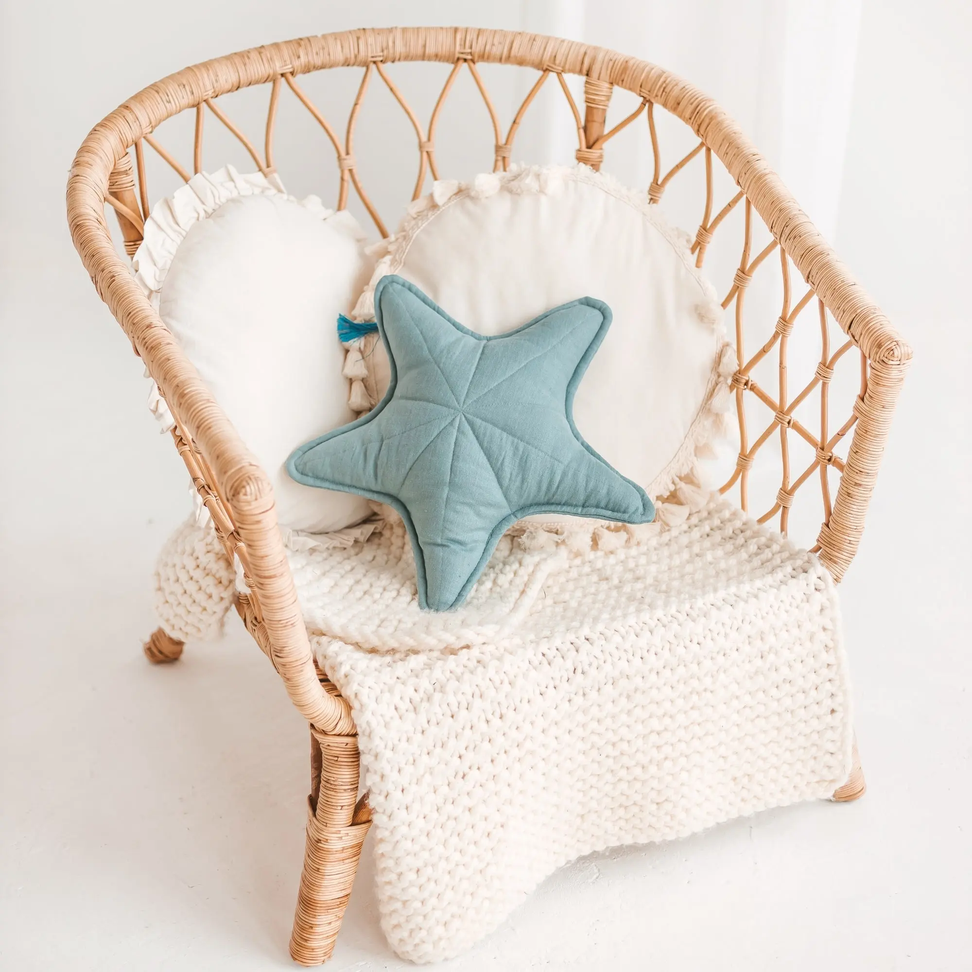 Linen Sea Star Pillow – Mint Throw Pillow for Coastal & Beach Decor - Image 2
