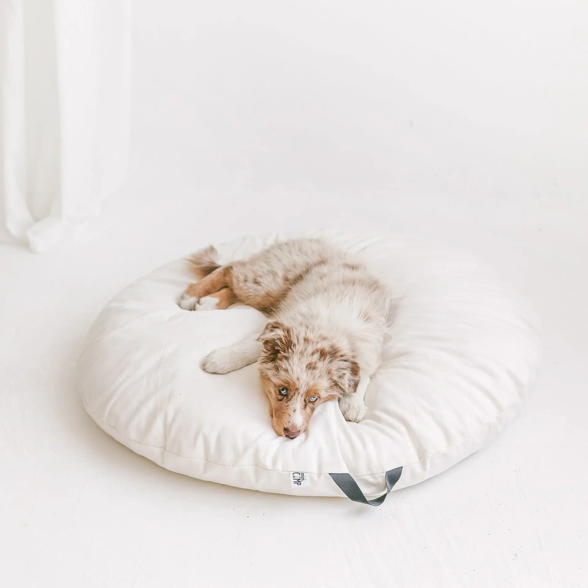Lounger Floor Pillow with Handle - Image 4