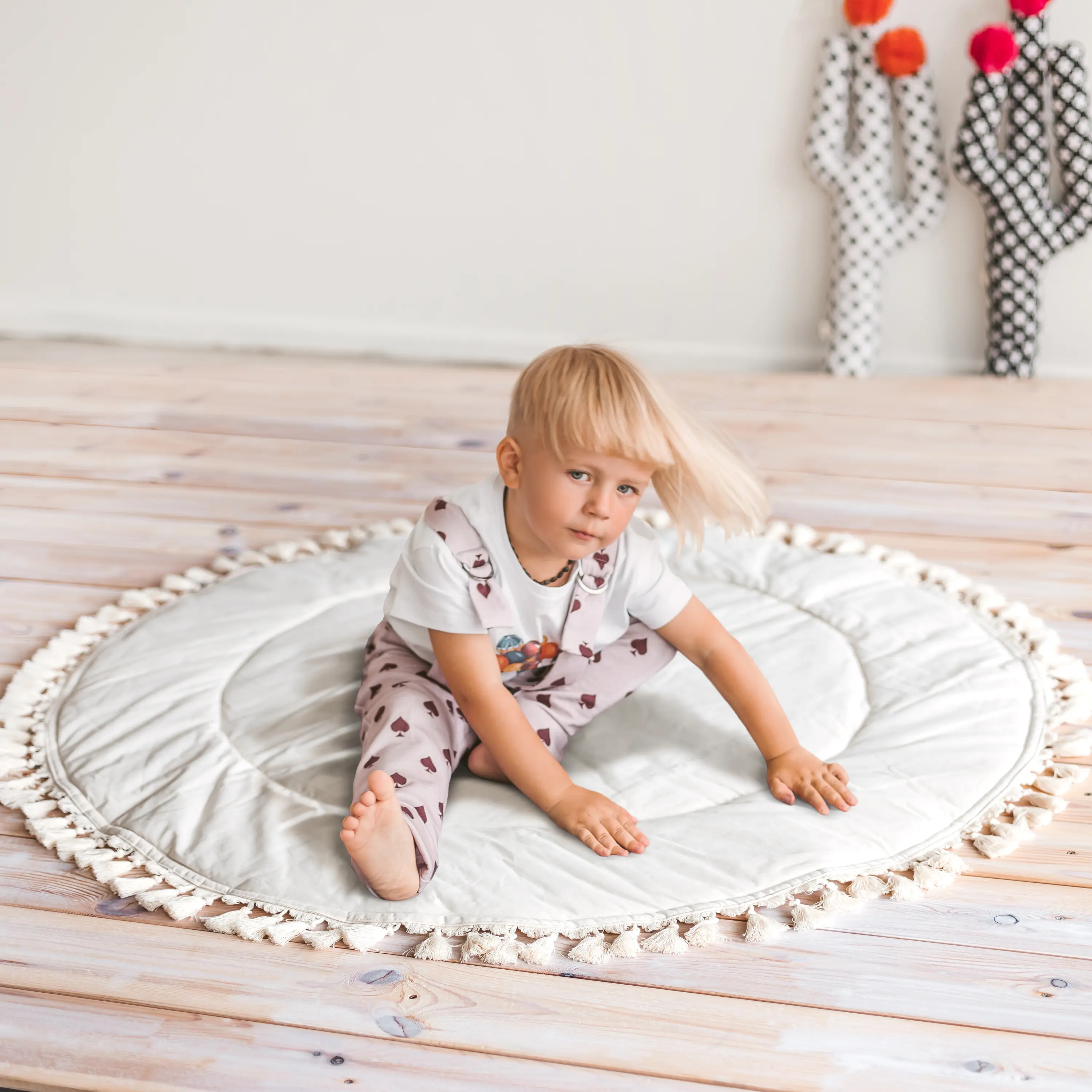 Padded Kids Play Mat in Ecru with Tassels - Image 3