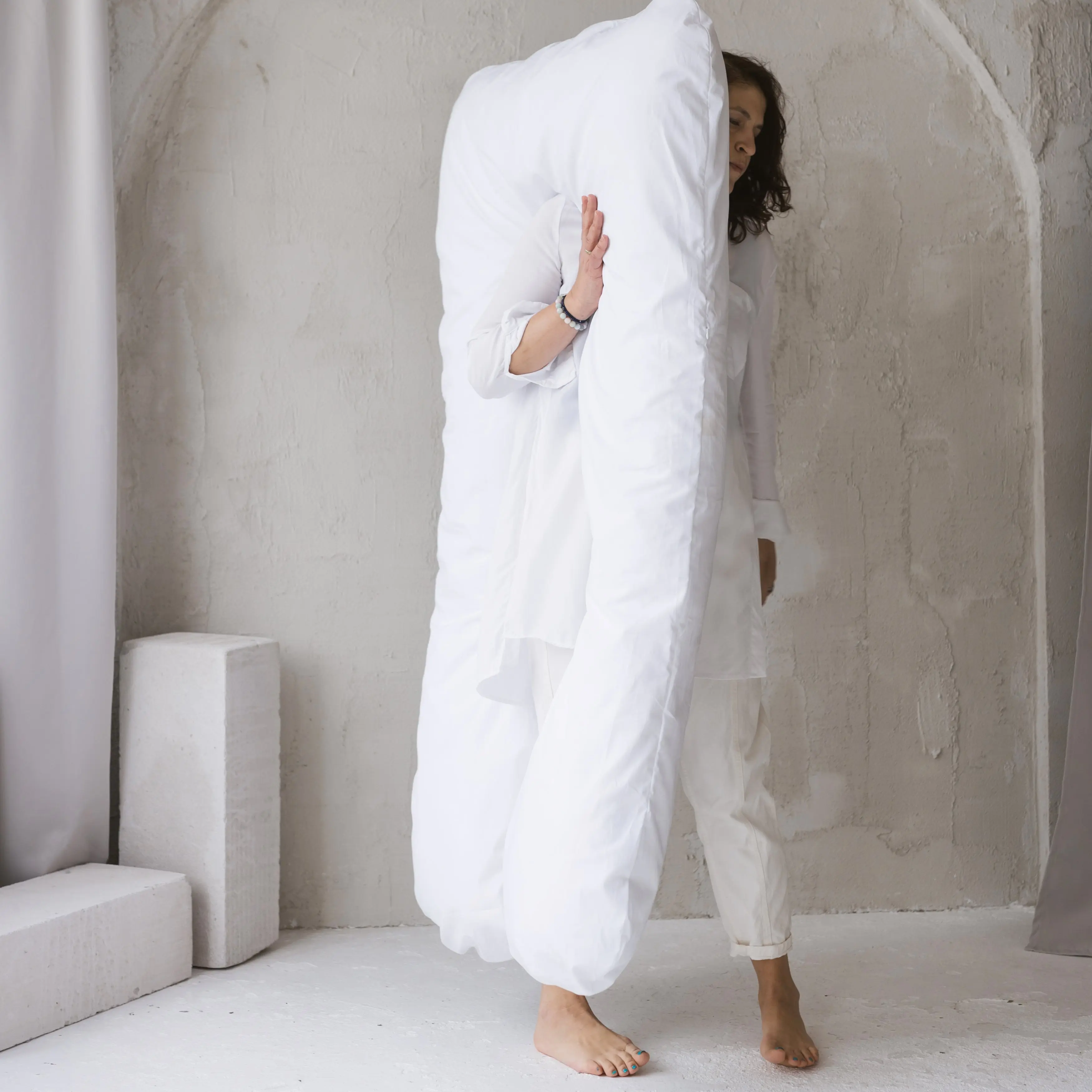 U-Shaped Body Pillow with Organic Cover in White | Kapok or PES Filling - Image 3
