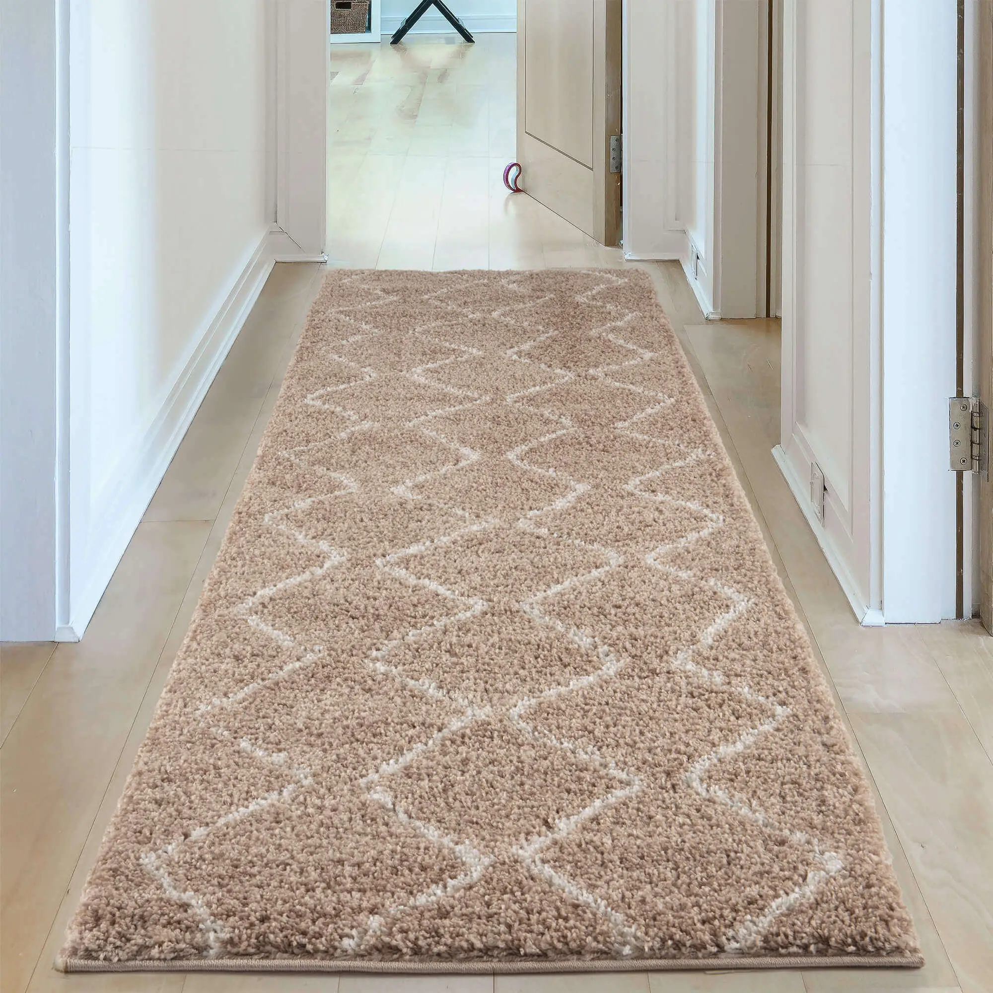 Moroccan Beige Shaggy Rug | 820 - Image 26