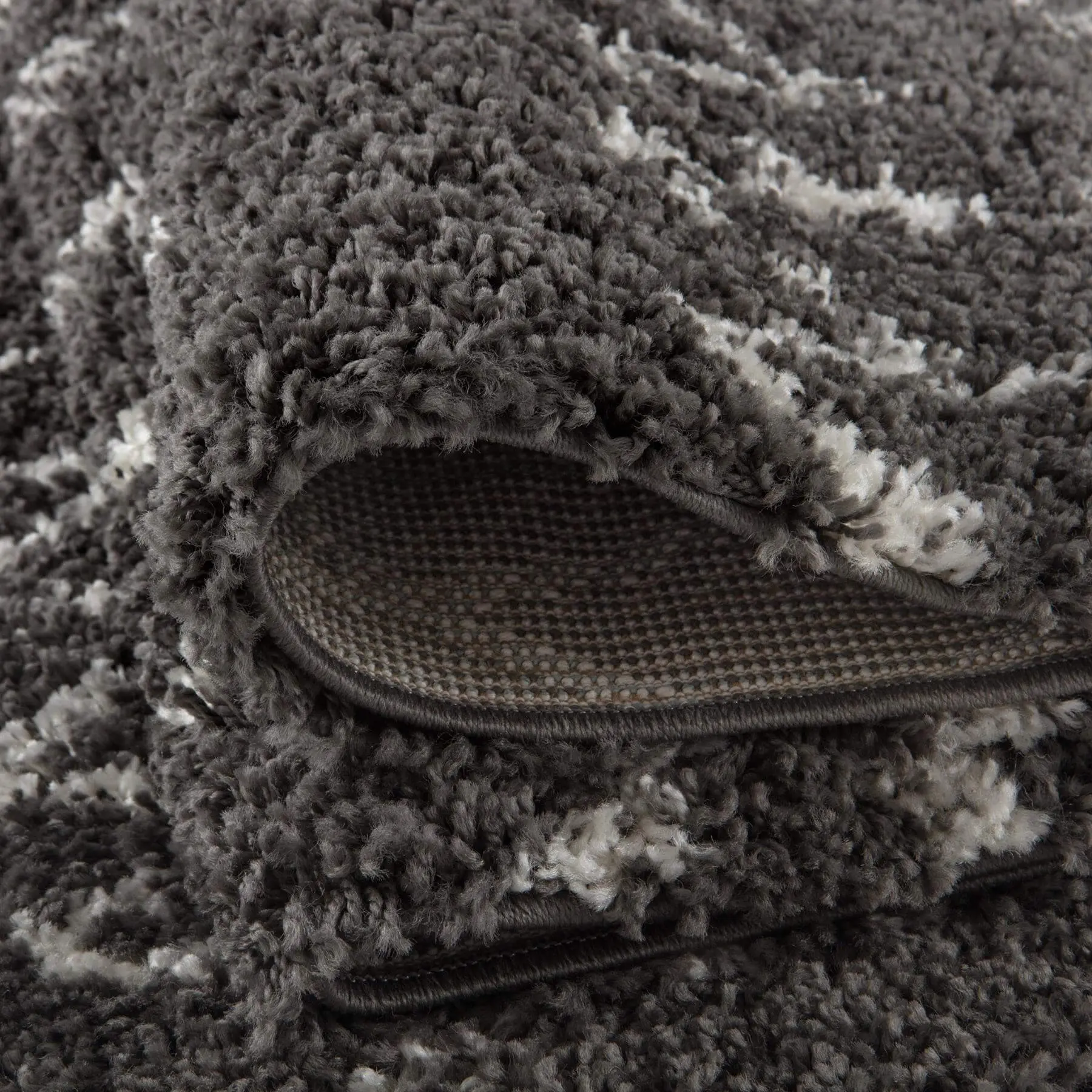 Moroccan Dark Grey Shaggy Rug | 940 - Image 10