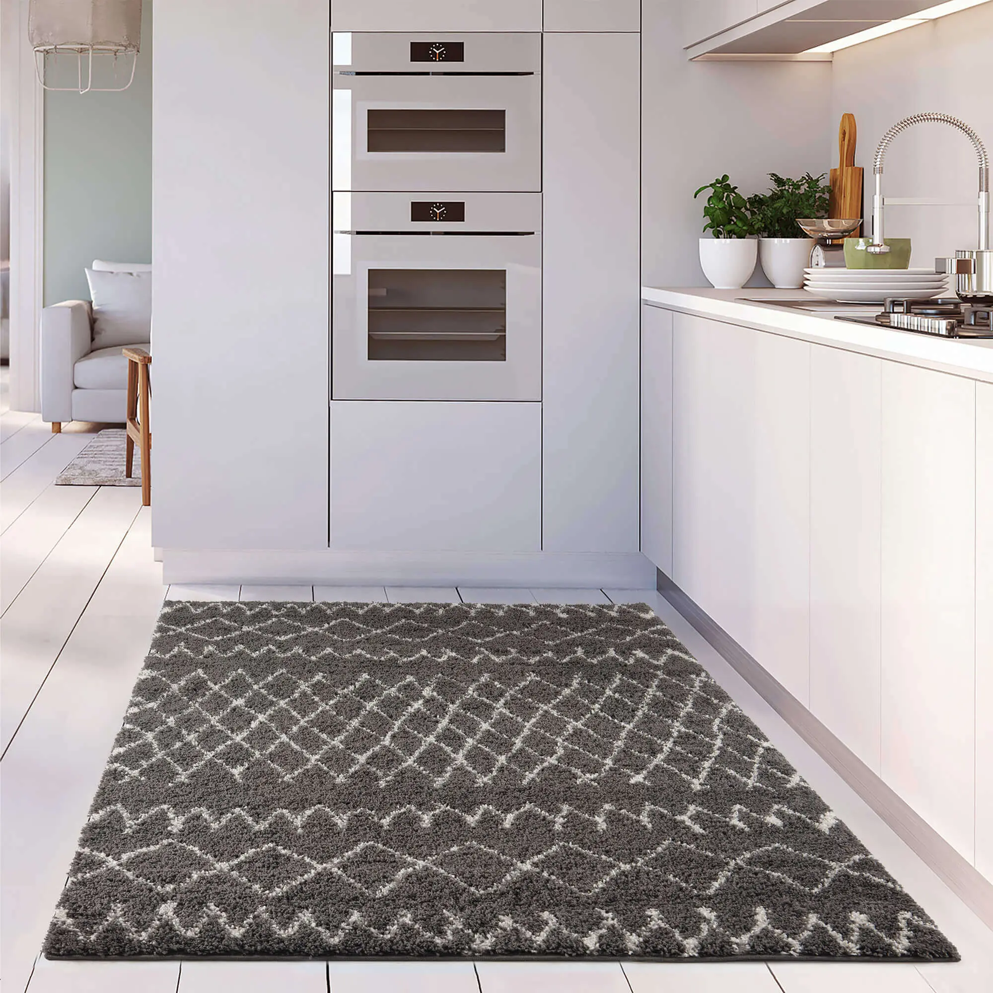 Moroccan Dark Grey Shaggy Rug | 940 - Image 9