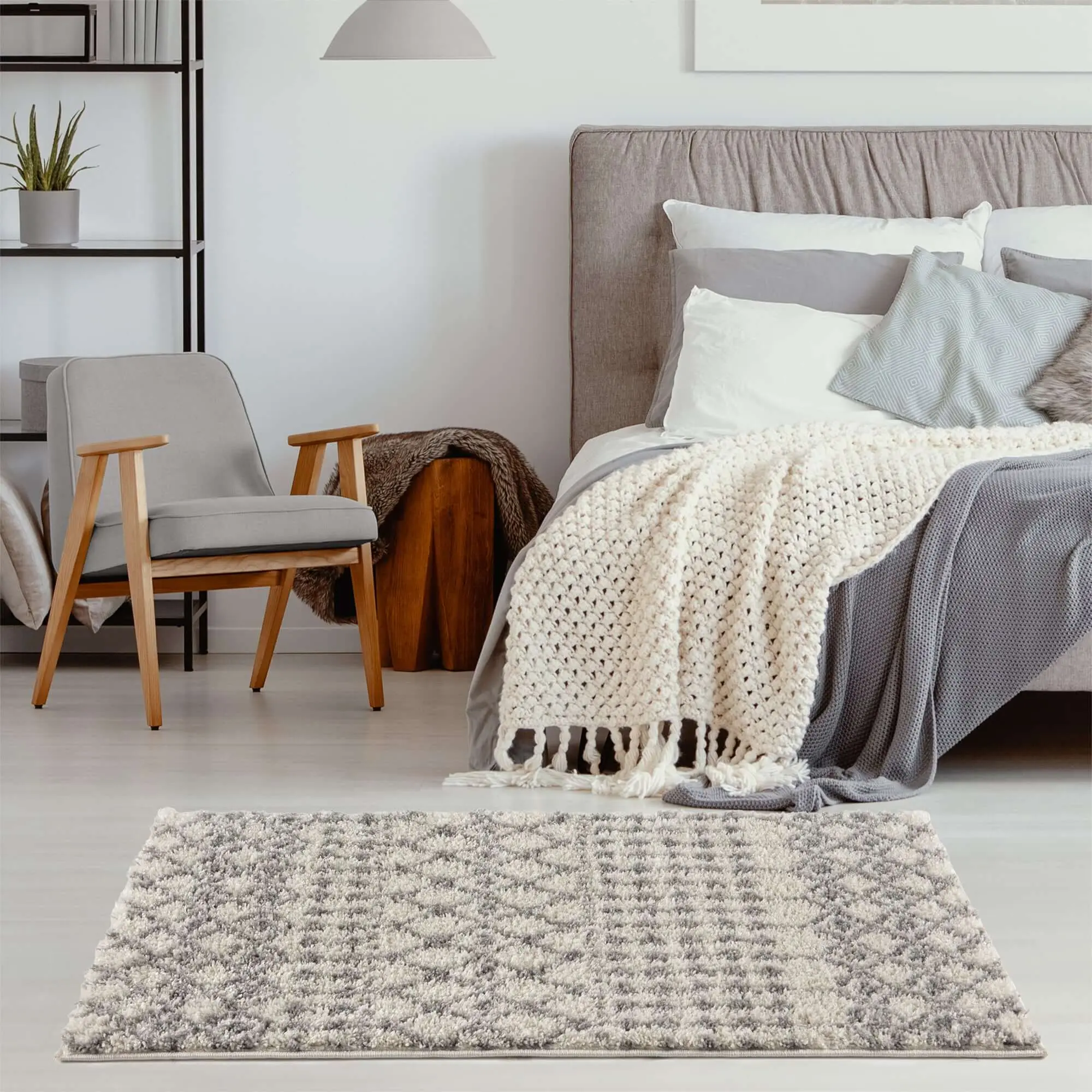 Moroccan Ivory Grey Shaggy Rug | 1000 - Image 19