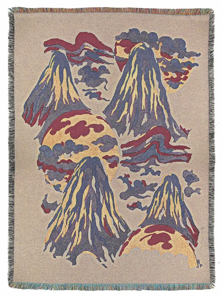 Mount Lucio Blanket - Image 2