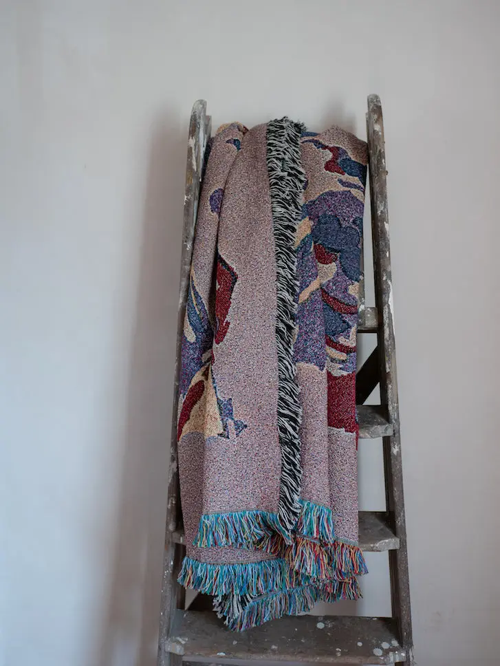Mount Lucio Blanket - Image 8
