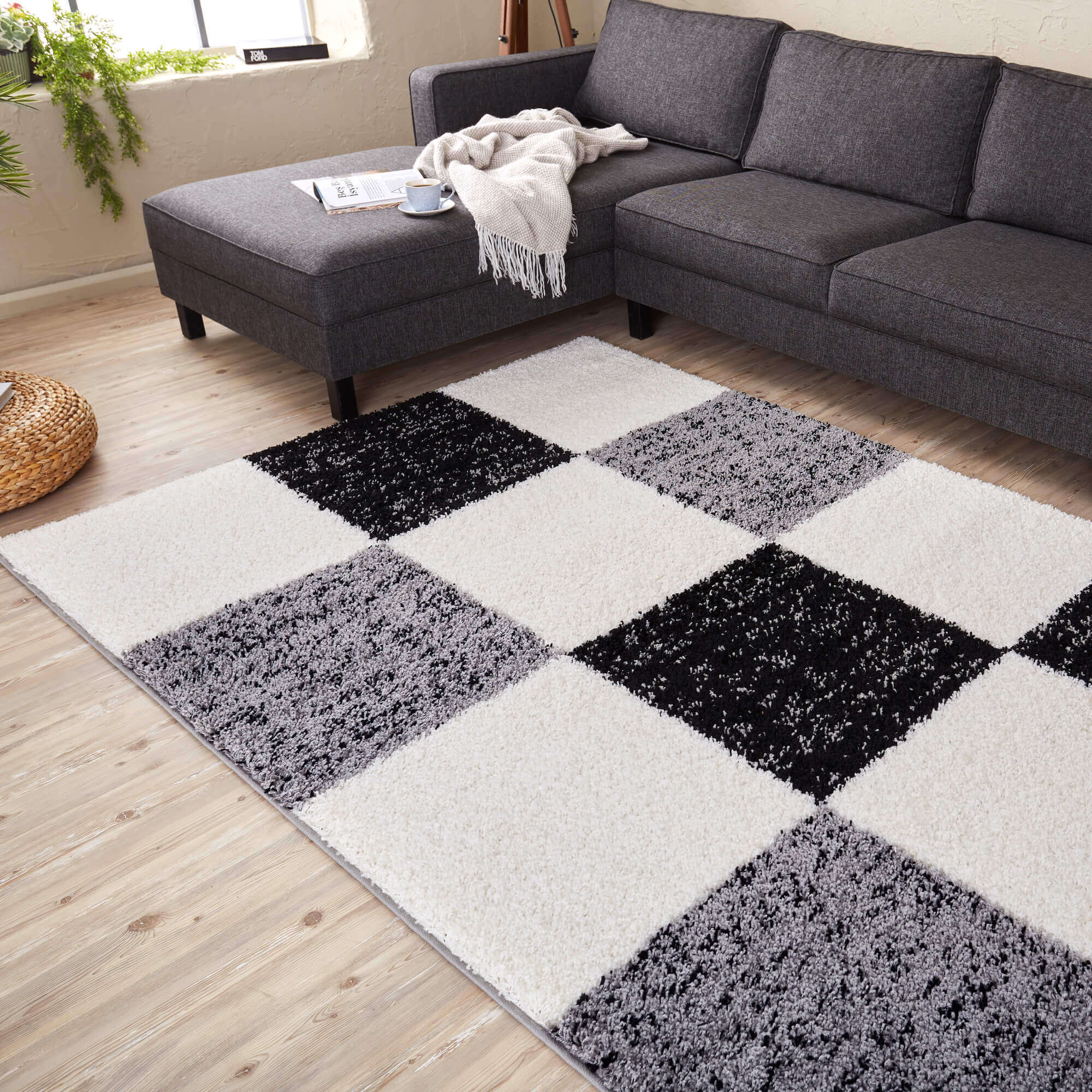 Myshaggy Geometric Grey Rug - Image 5