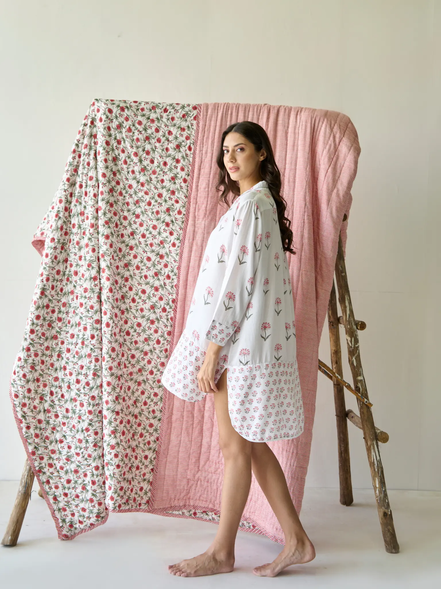 Nancy Night / Beach Shirt in Pink and Green - Image 3