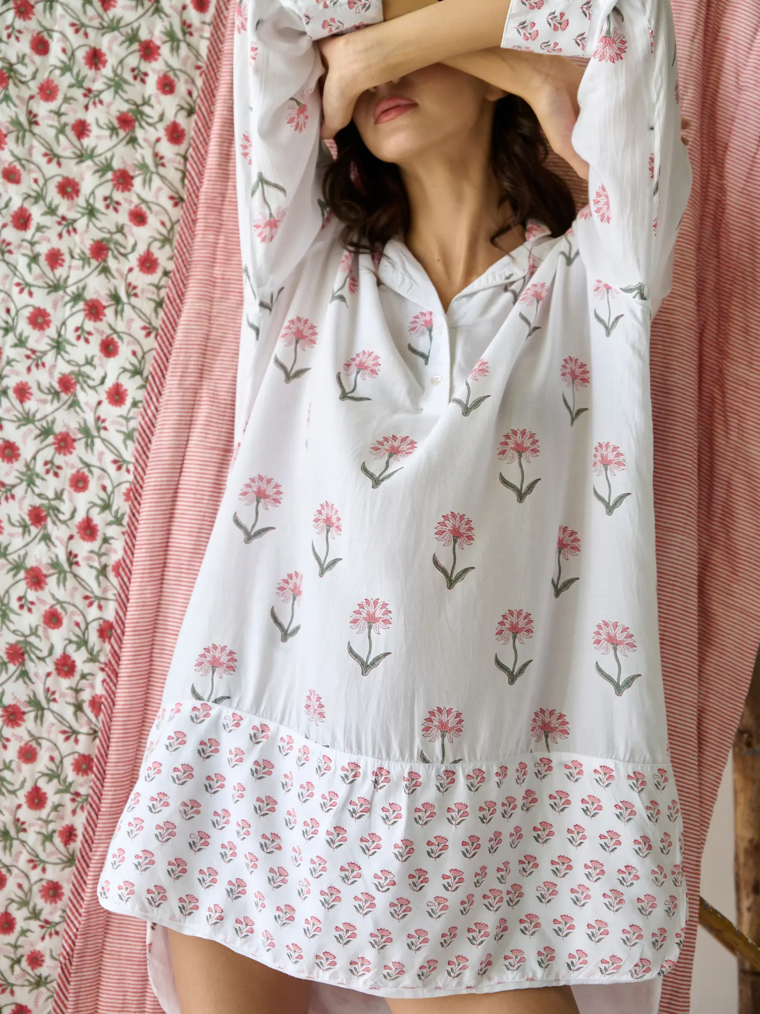 Nancy Night / Beach Shirt in Pink and Green - Image 4