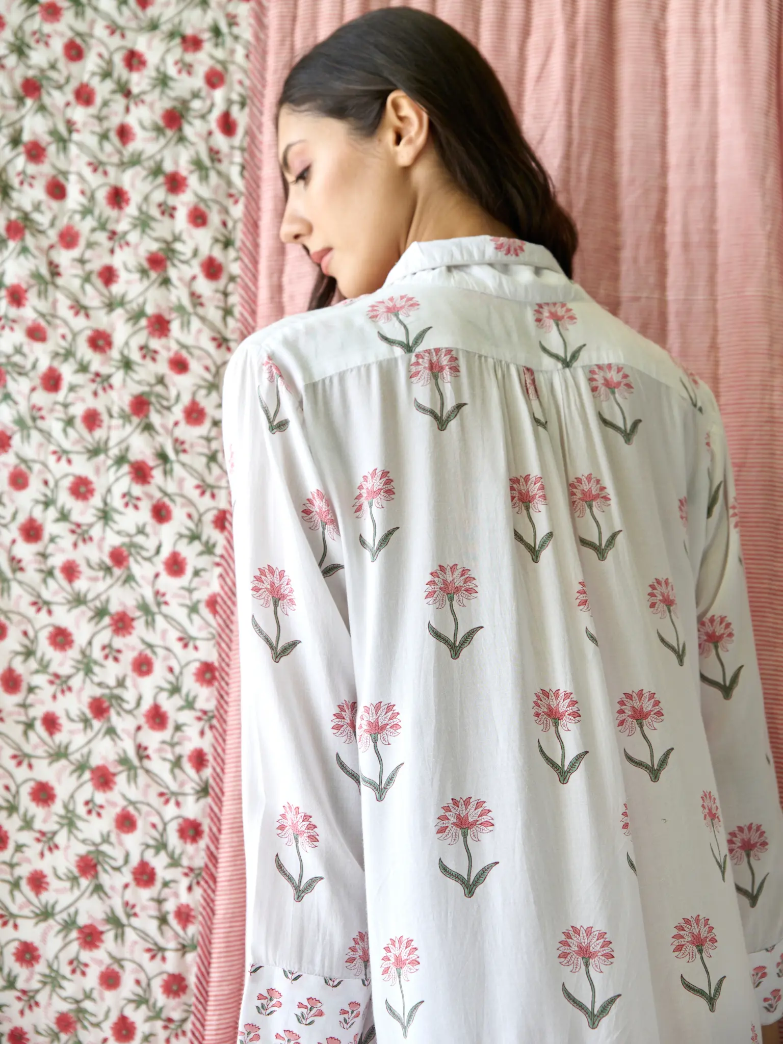 Nancy Night / Beach Shirt in Pink and Green - Image 9