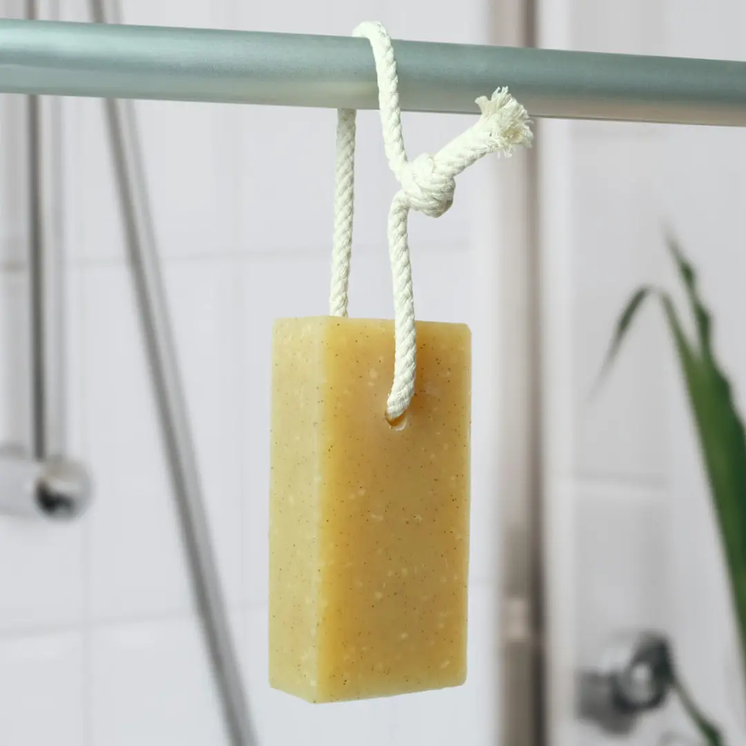 Natural Soap On A Rope - 'Zingy' Lemongrass 125g - Image 2