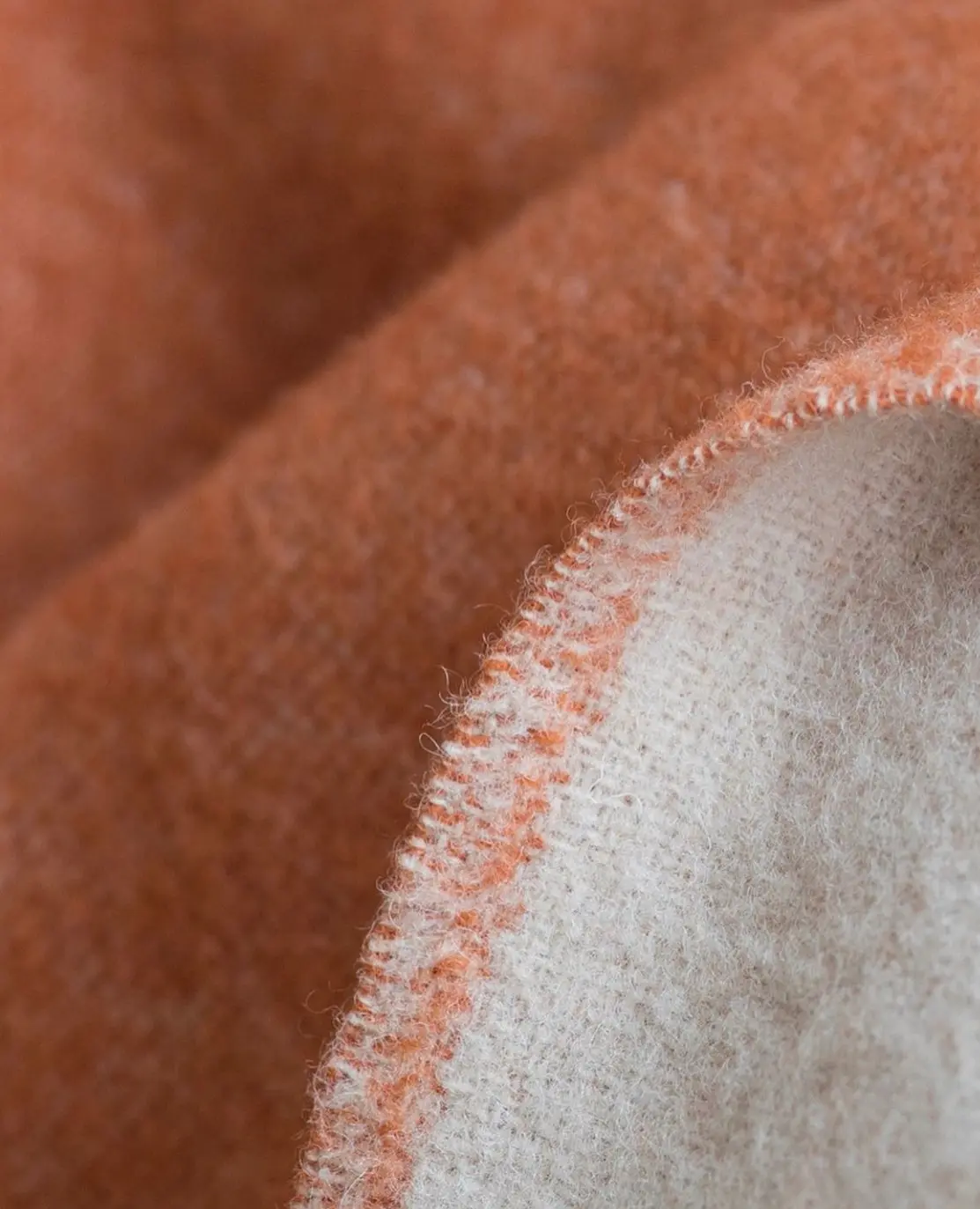 NATURE Orange Blanket - Image 4