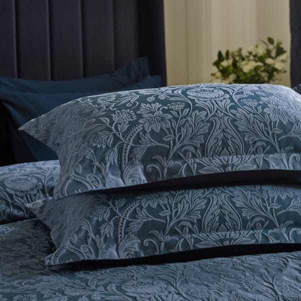 Navy Dorma Winchester Duvet Cover and Pillowcase Set - Image 4