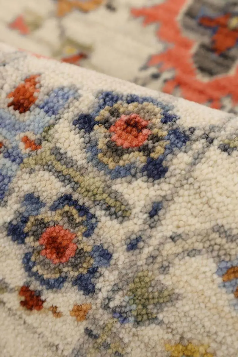 Nomad Floral Persian-Style Rug - Image 2