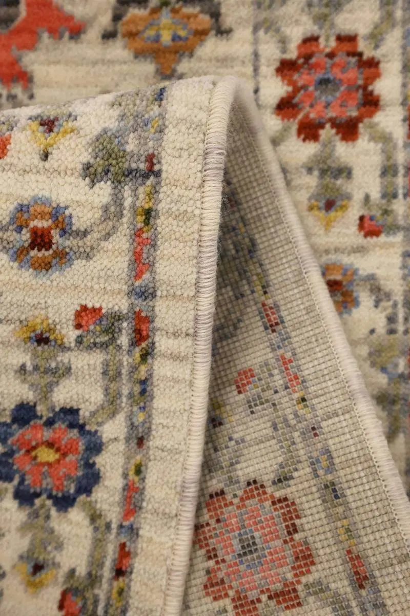 Nomad Floral Persian-Style Rug - Image 3