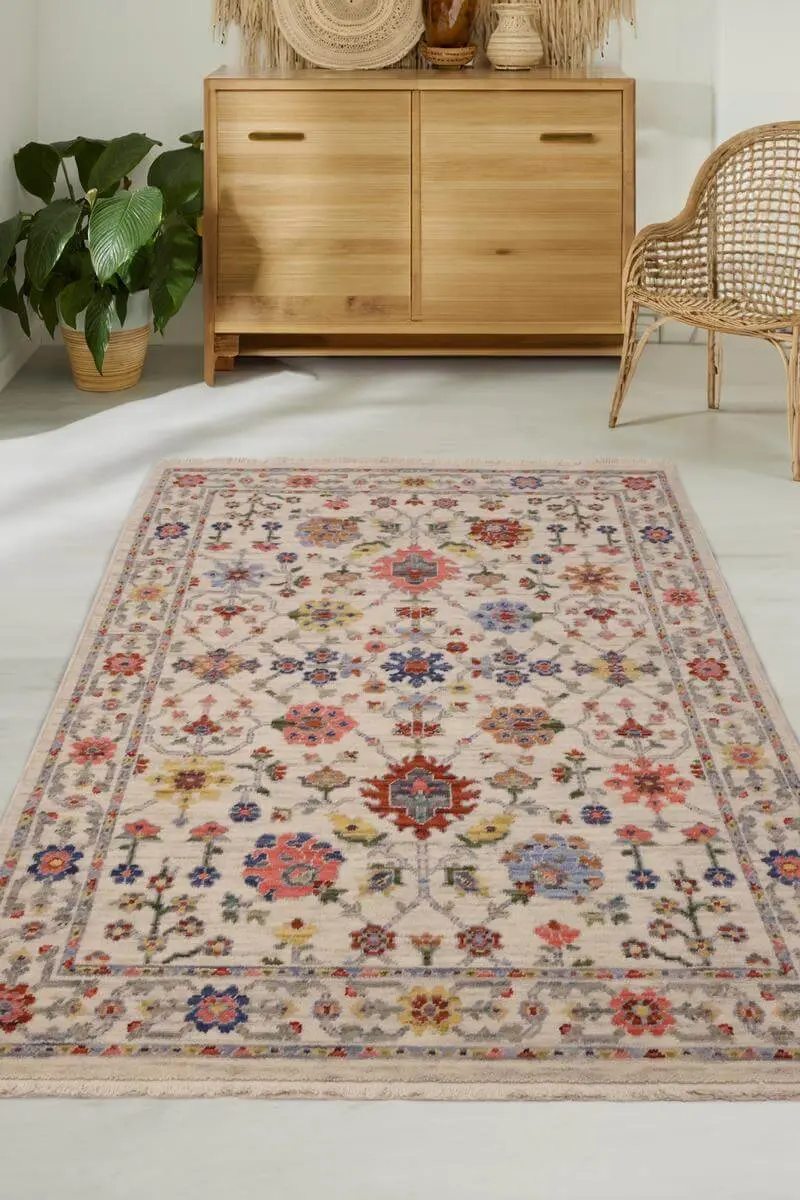 Nomad Floral Persian-Style Rug - Image 4