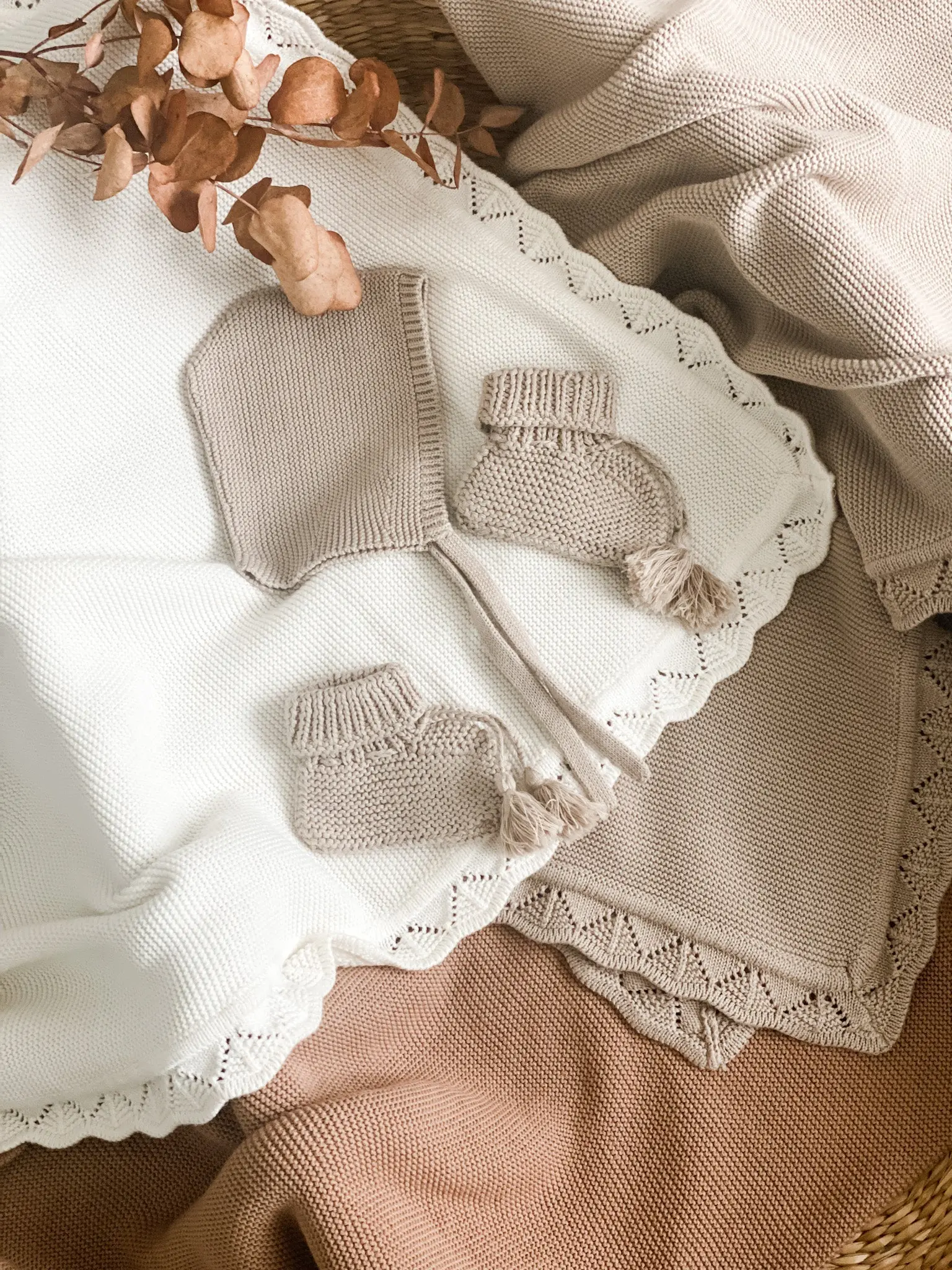 Organic Baby Bonnet & Bootie Set - Image 2