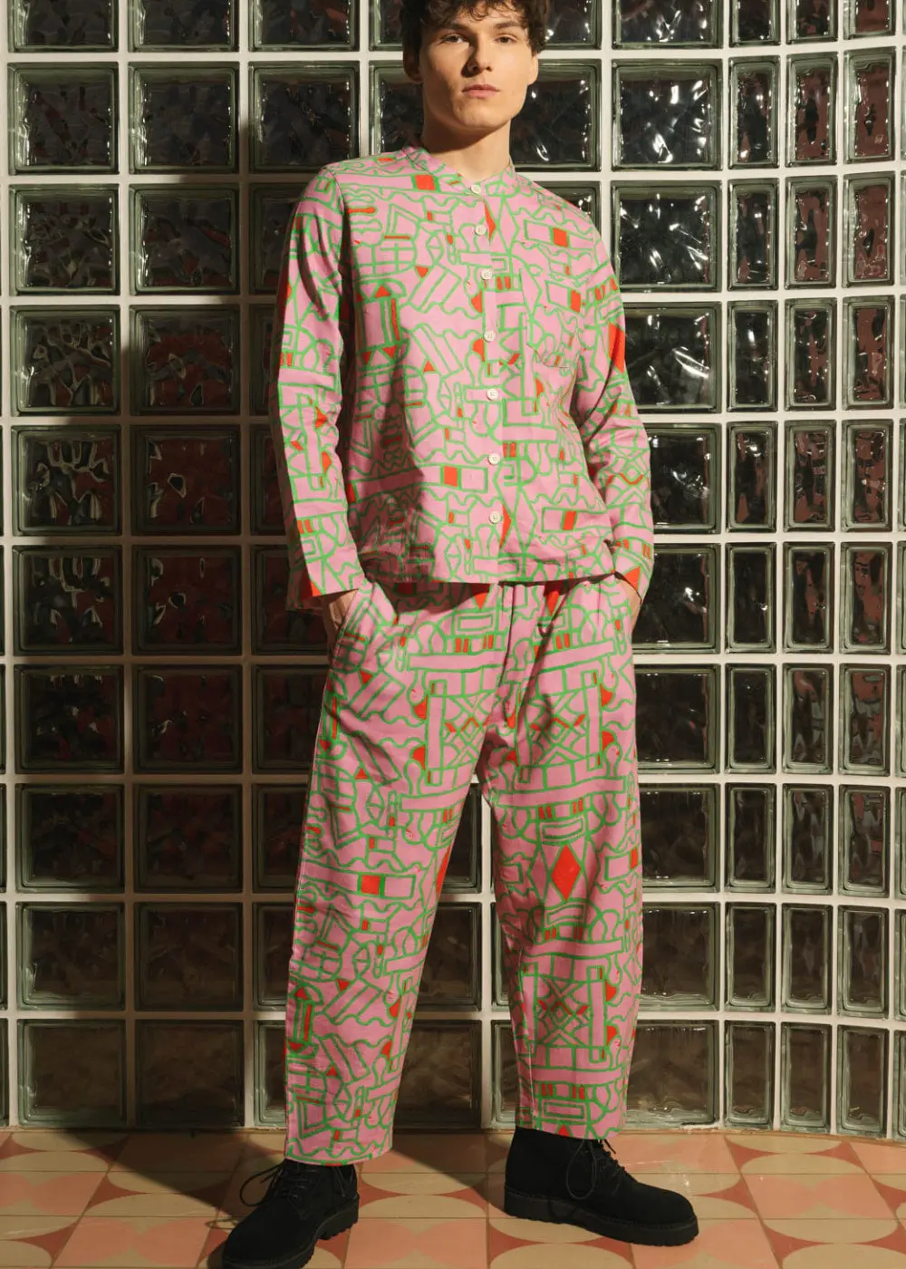 Organic Cotton and Linen Shirt in Blush Horizon - Image 4